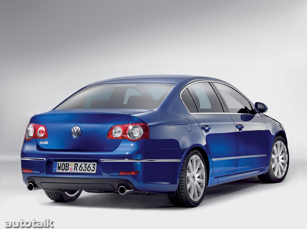 2009 Volkswagen Passat R36