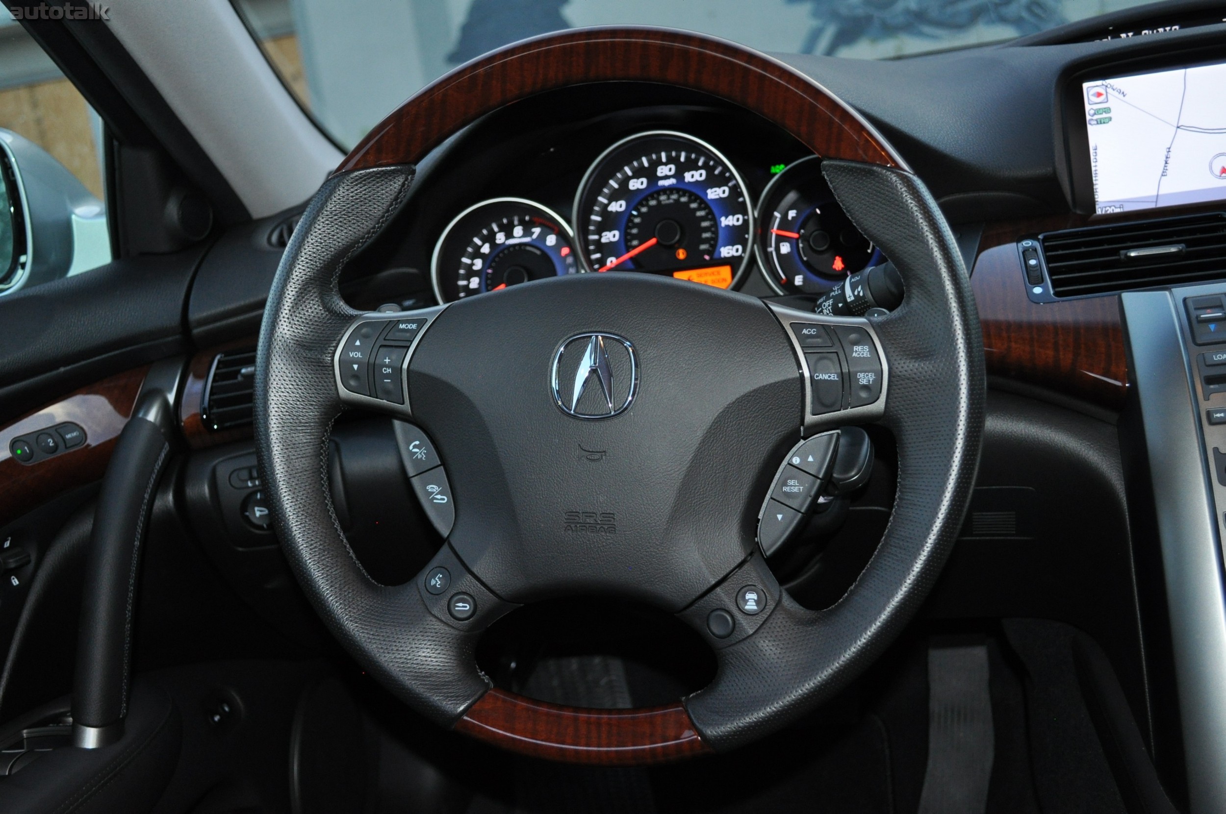 2010 Acura RL Review