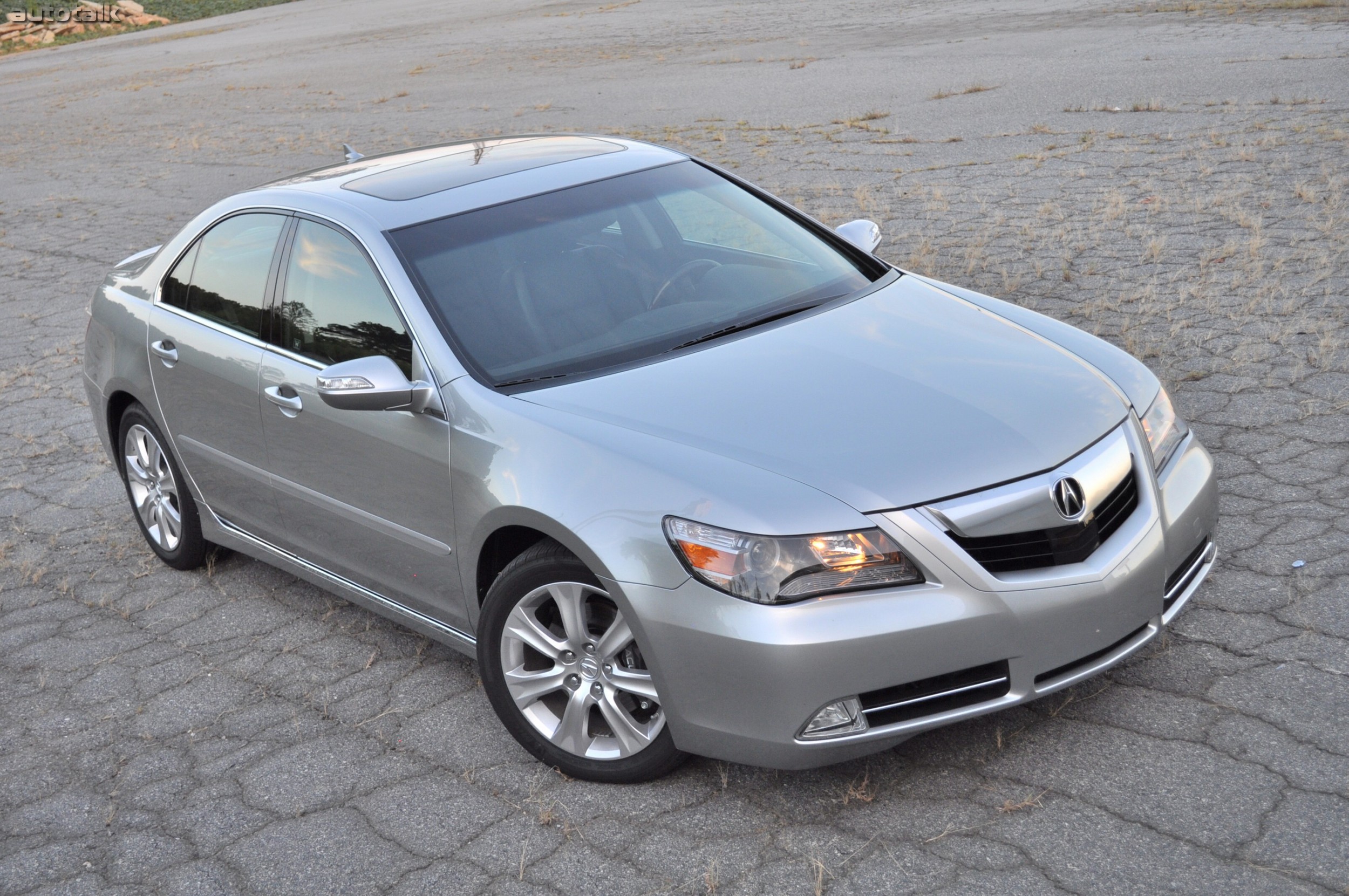 2010 Acura RL Review