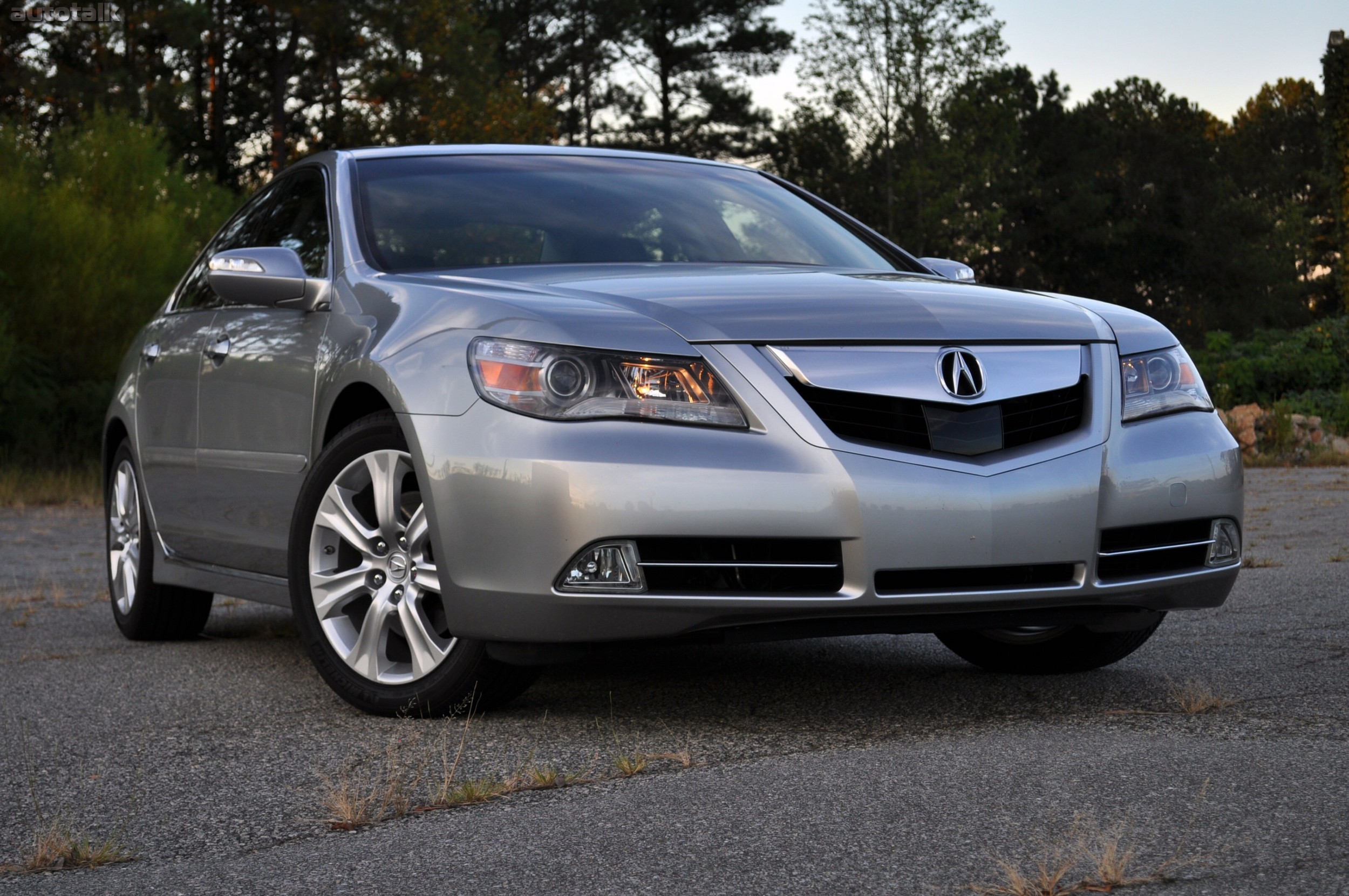 2010 Acura RL Review