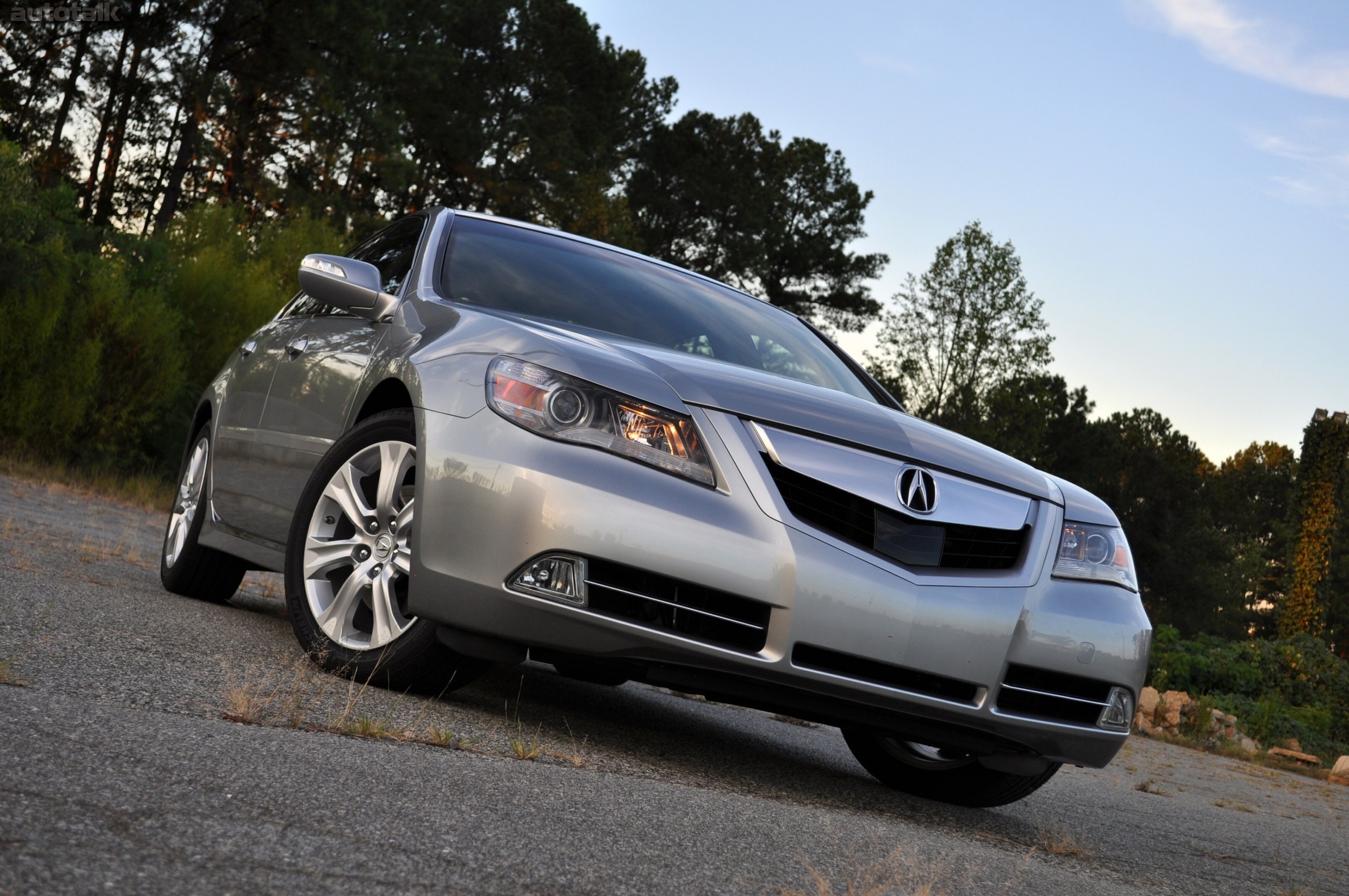 2010 Acura RL Review