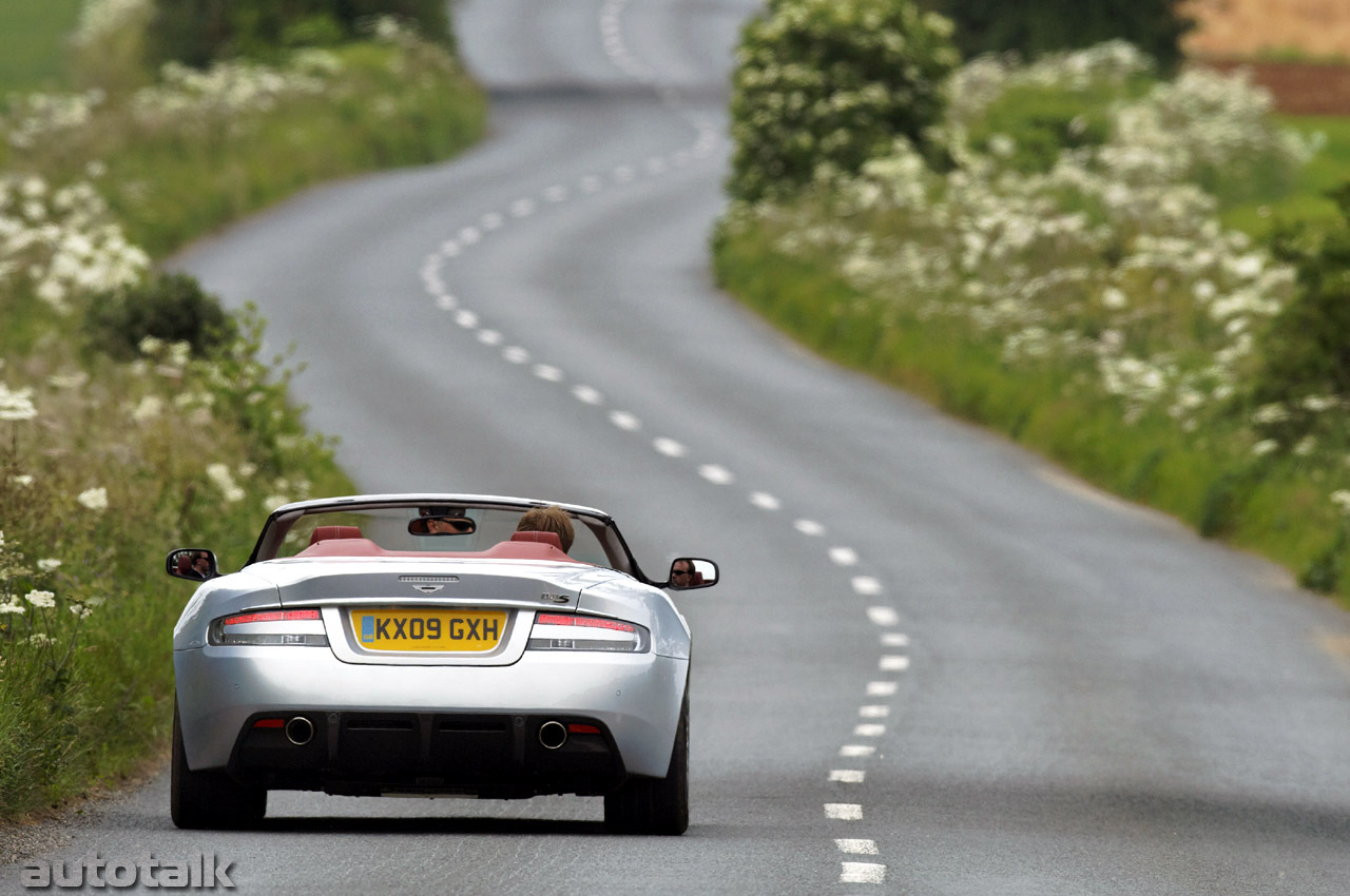 2010 Aston Martin DBS Volante