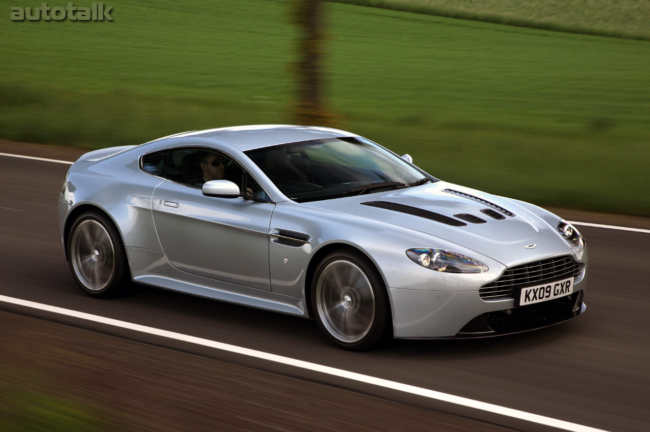 2010 Aston Martin V12 Vantage