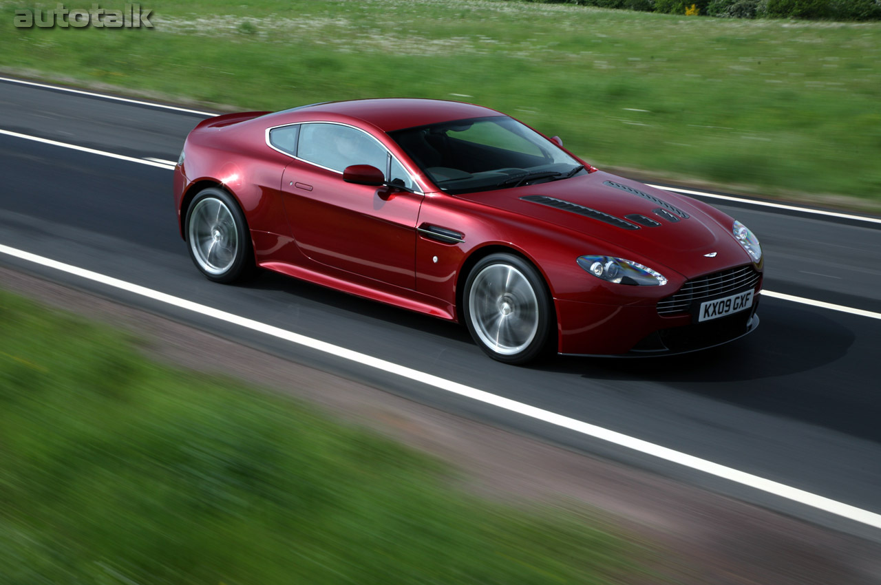 2010 Aston Martin V12 Vantage