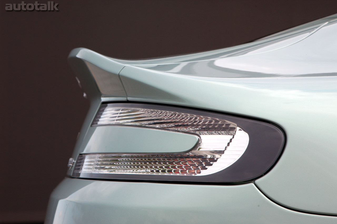 2010 Aston Martin V12 Vantage