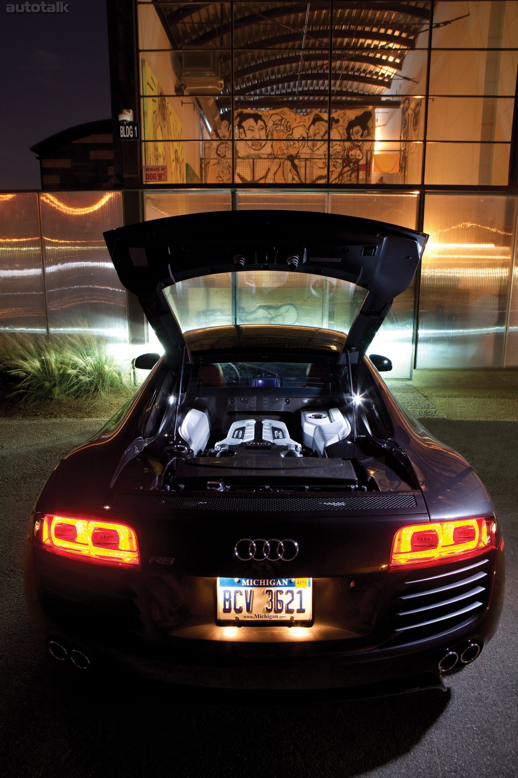 2010 Audi R8 V8