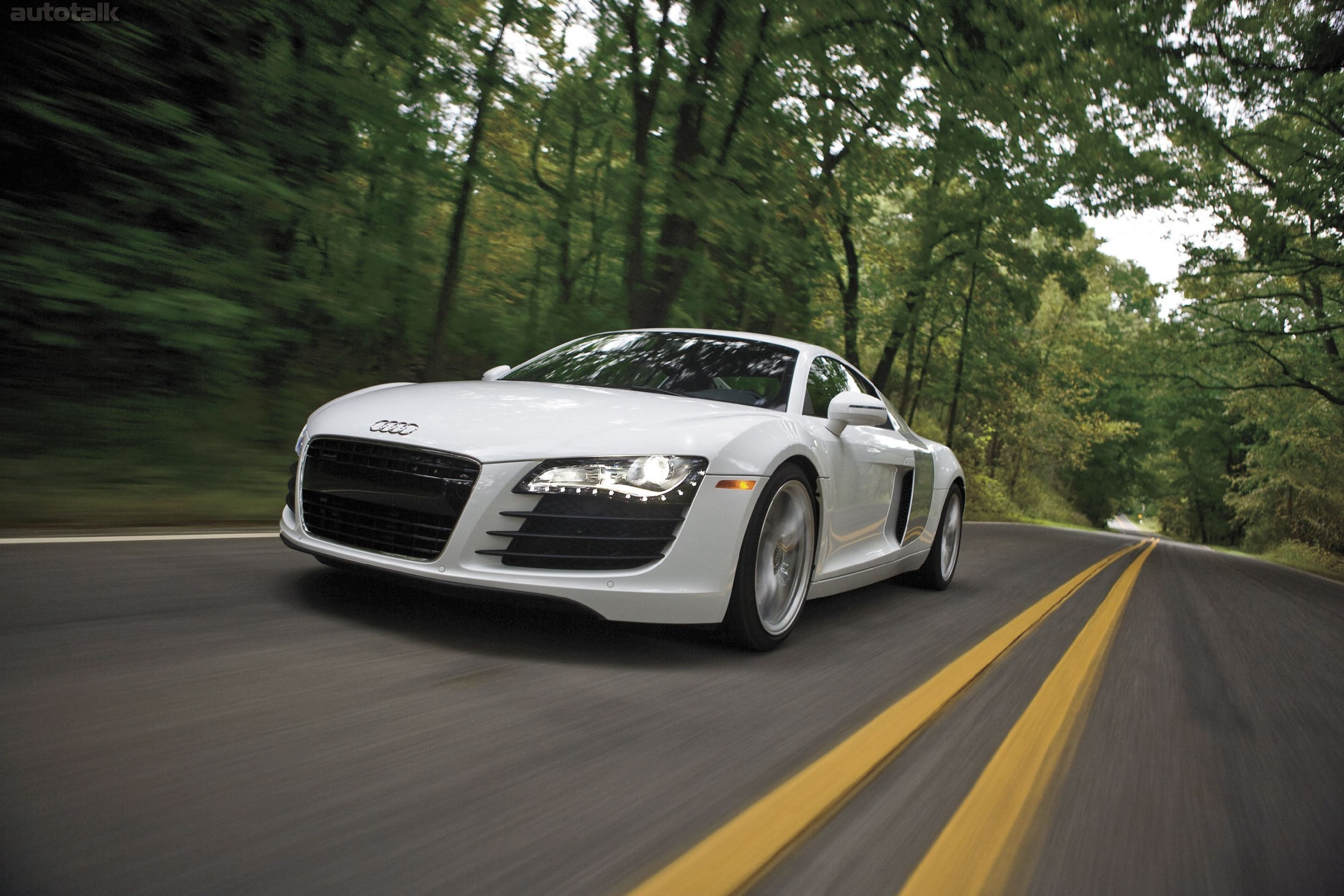 2010 Audi R8 V8