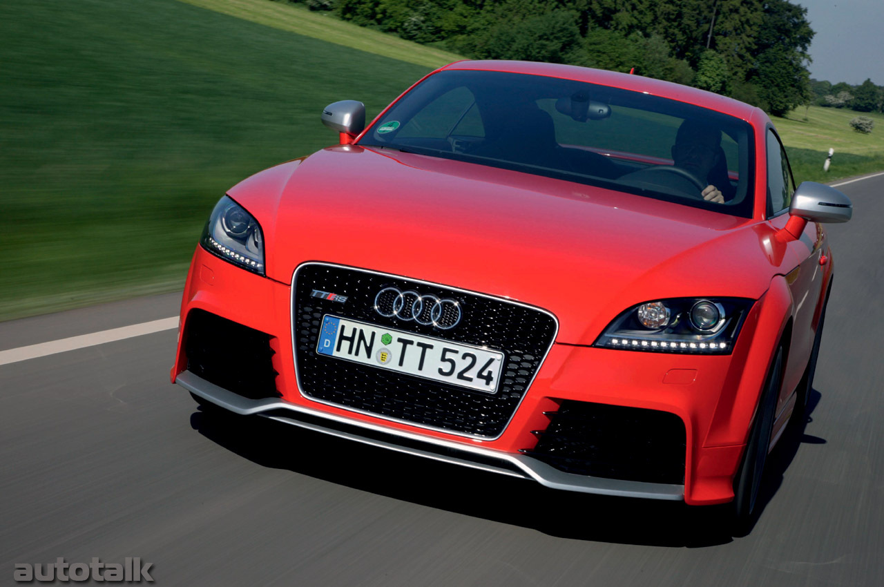 2010 Audi TT RS