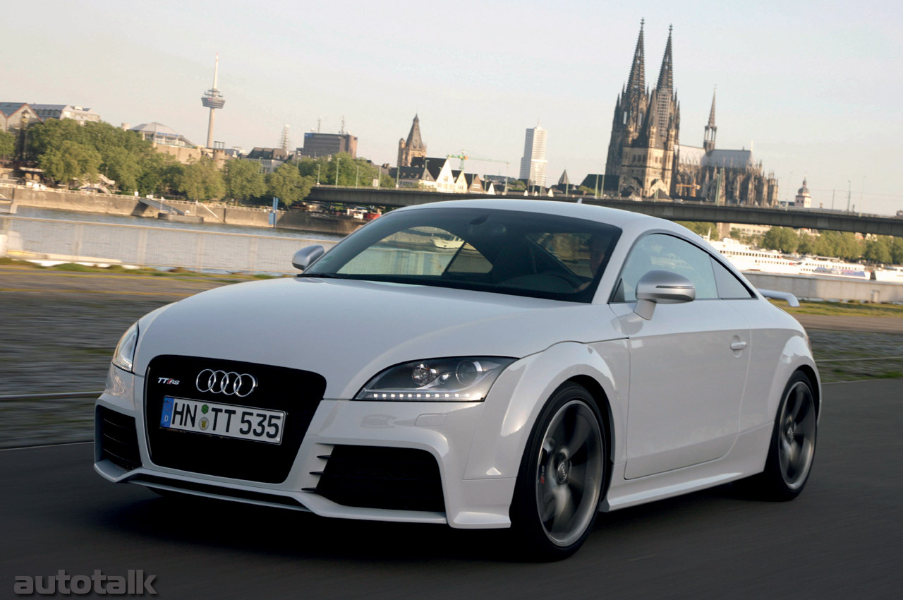 2010 Audi TT RS
