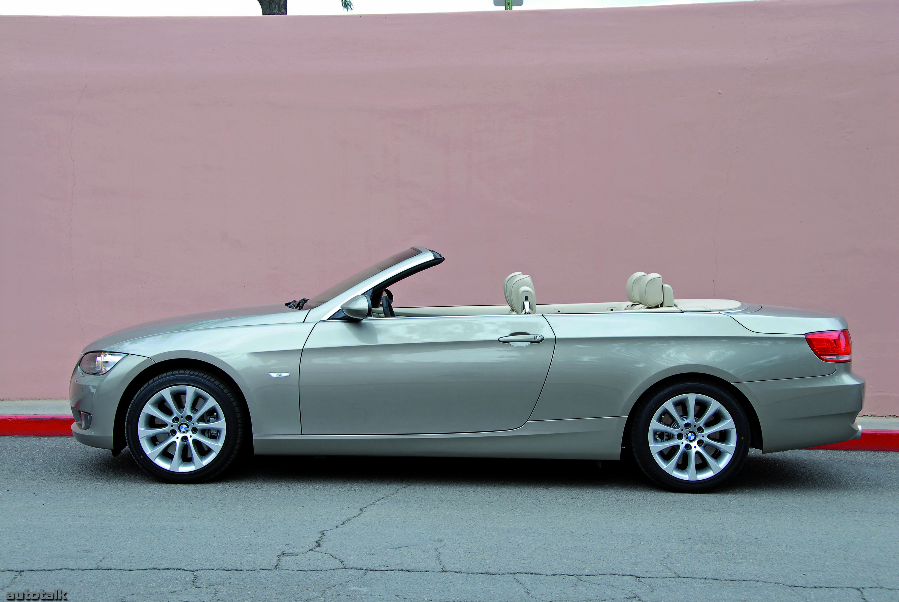 2010 BMW 3 Series Convertible