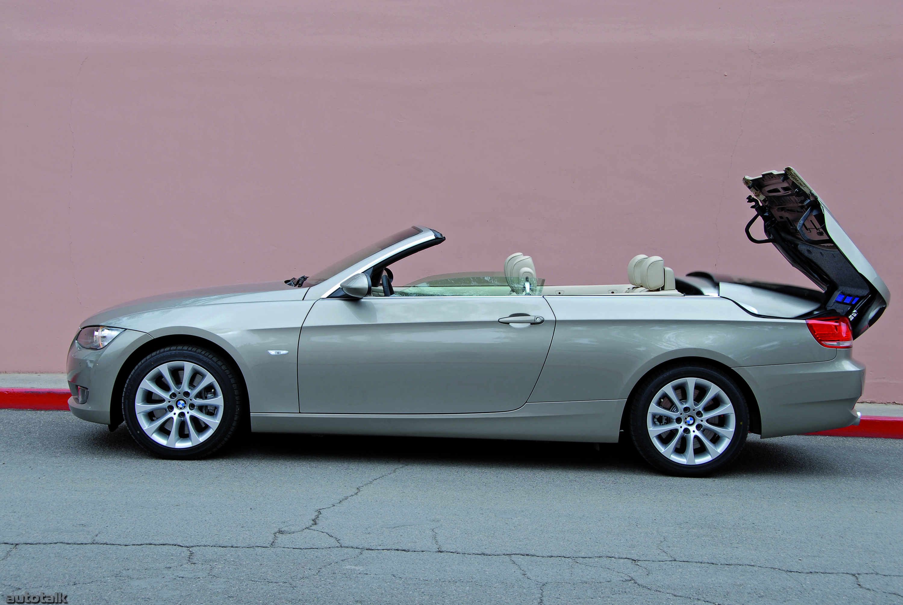 2010 BMW 3 Series Convertible