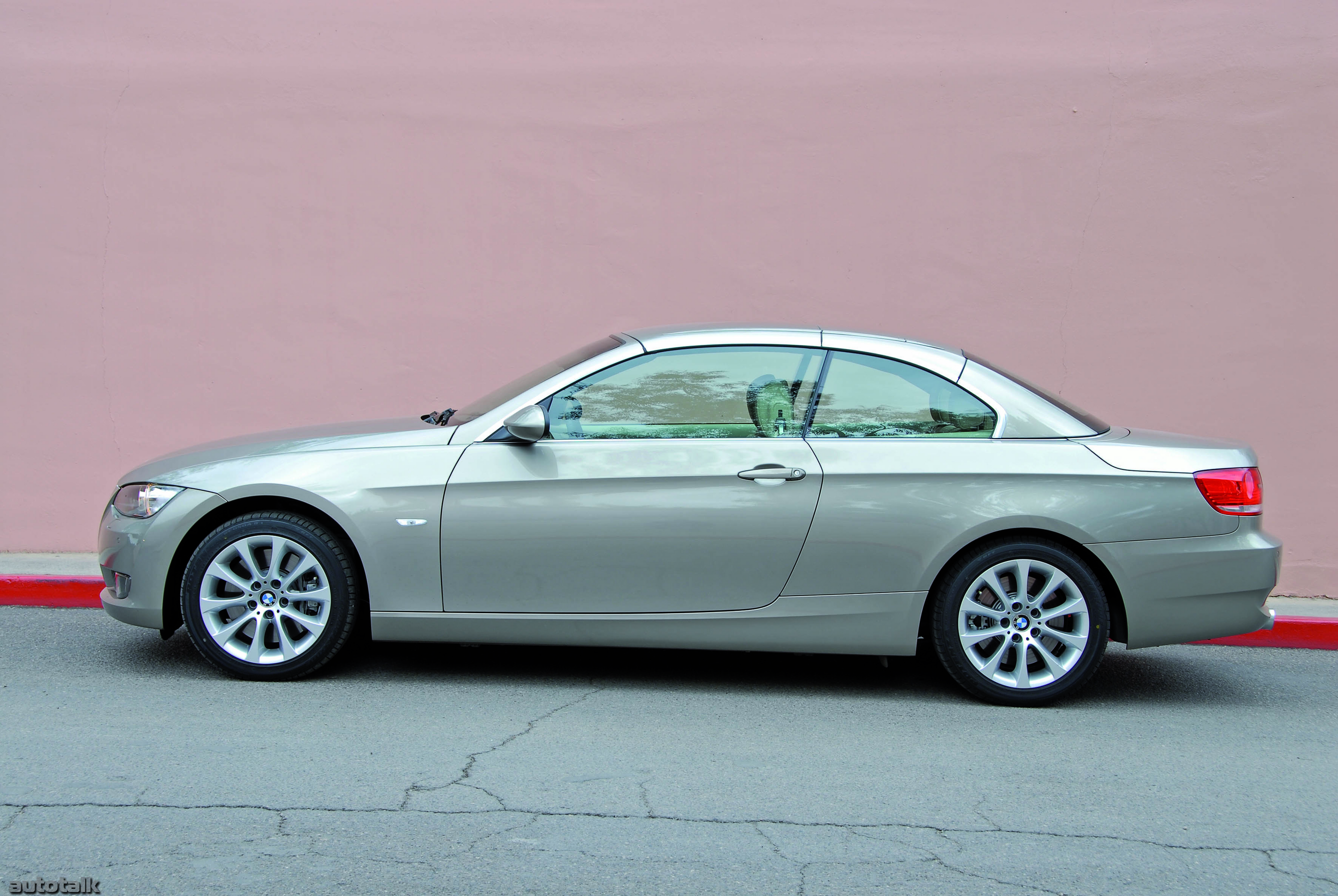 2010 BMW 3 Series Convertible