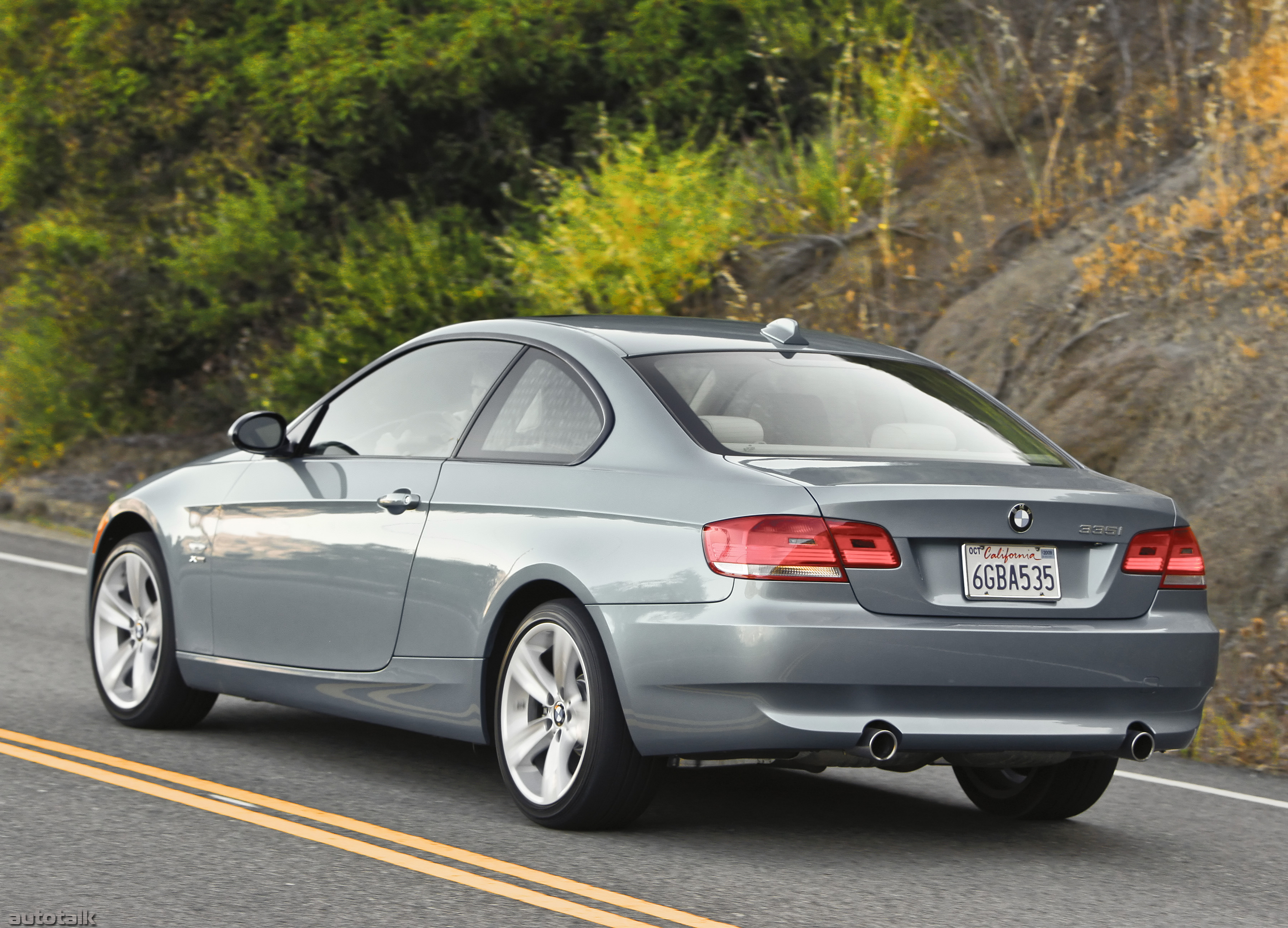 2010 BMW 3 Series Coupe