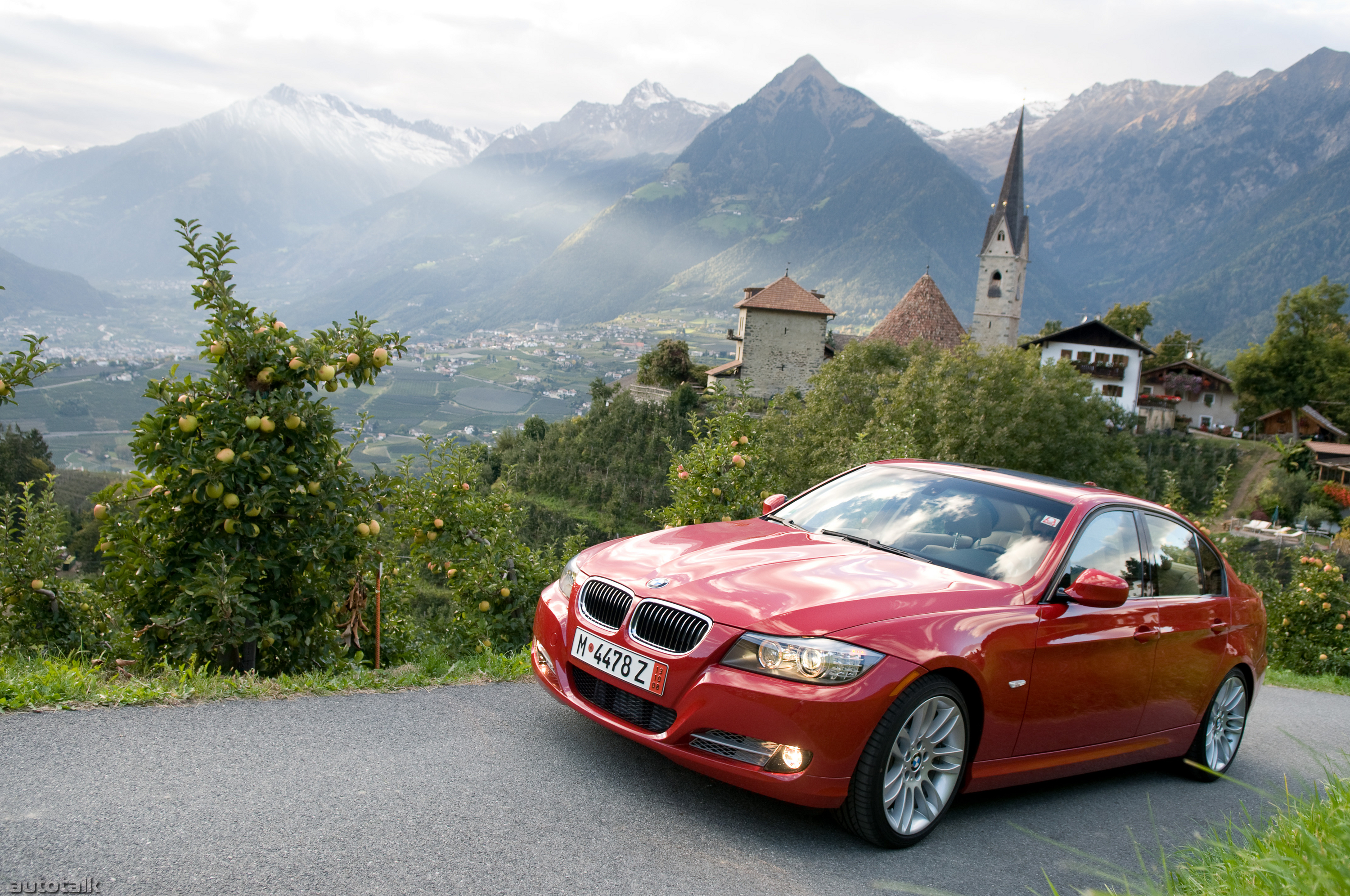 2010 BMW 3 Series Sedan