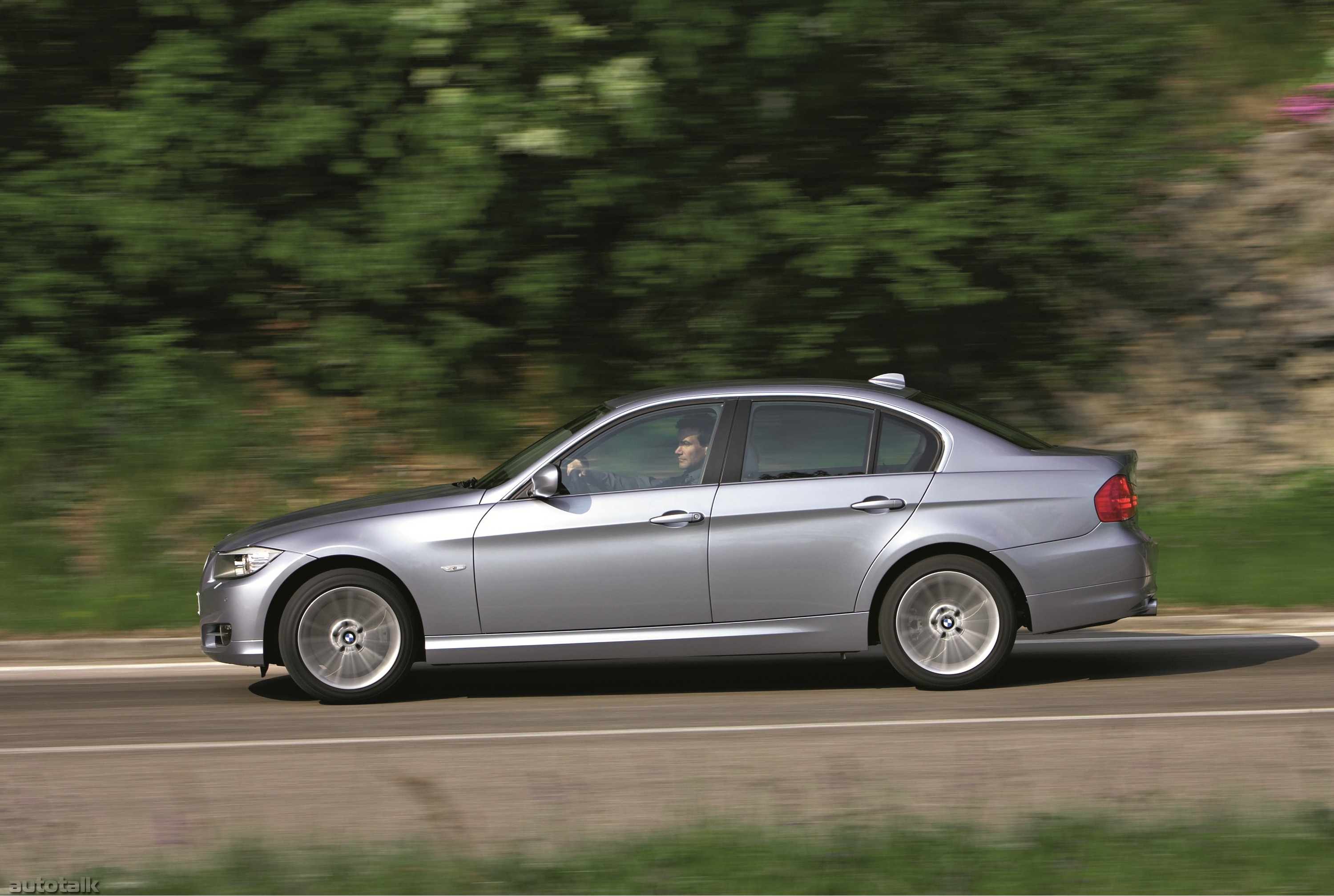 2010 BMW 3 Series Sedan