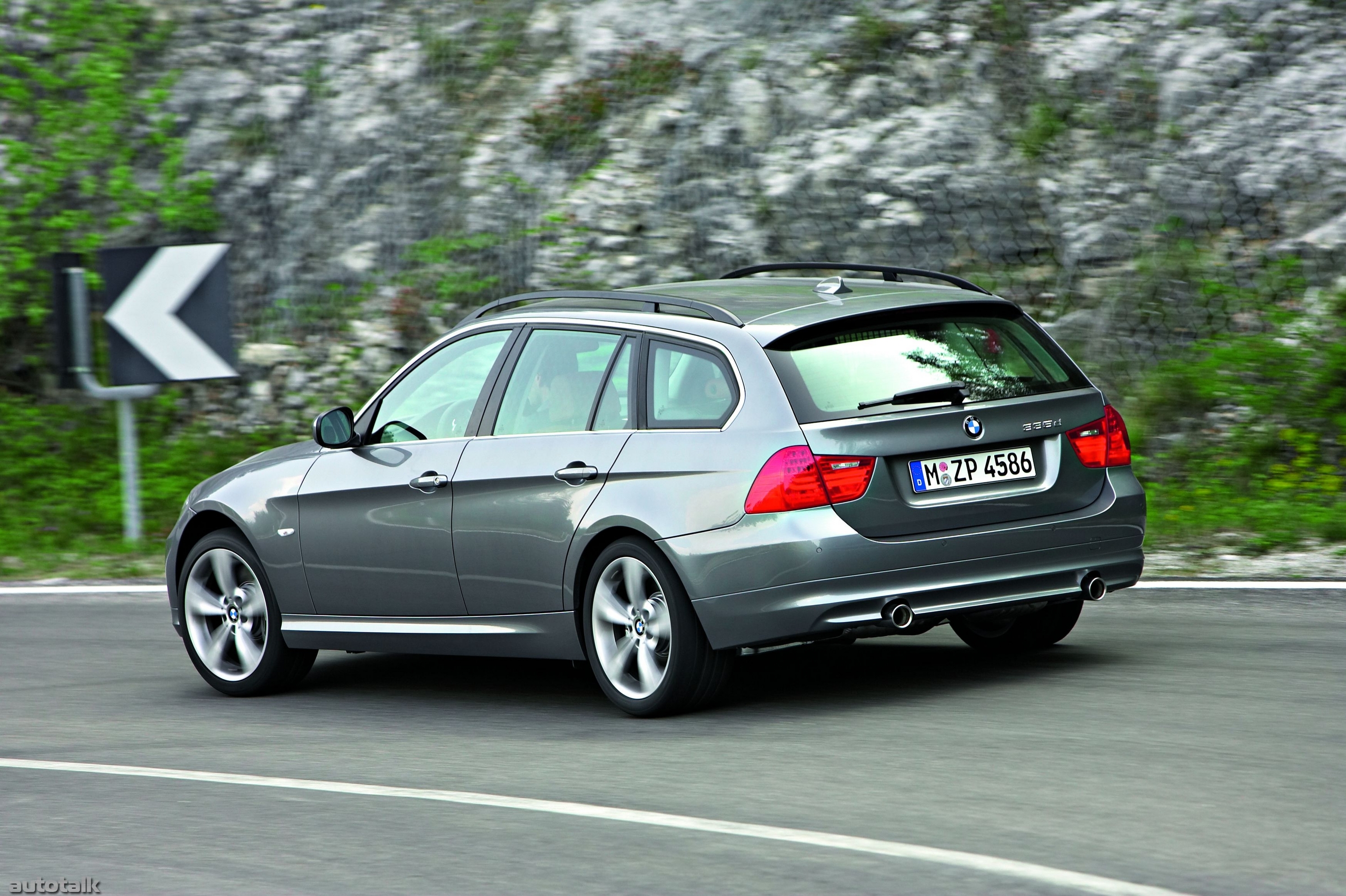 2010 BMW 3 Series Sport Wagon