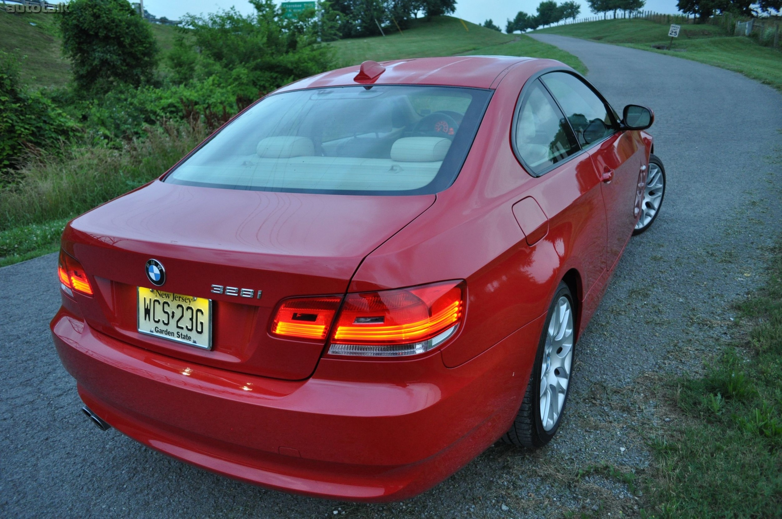 2010 BMW 328i Review