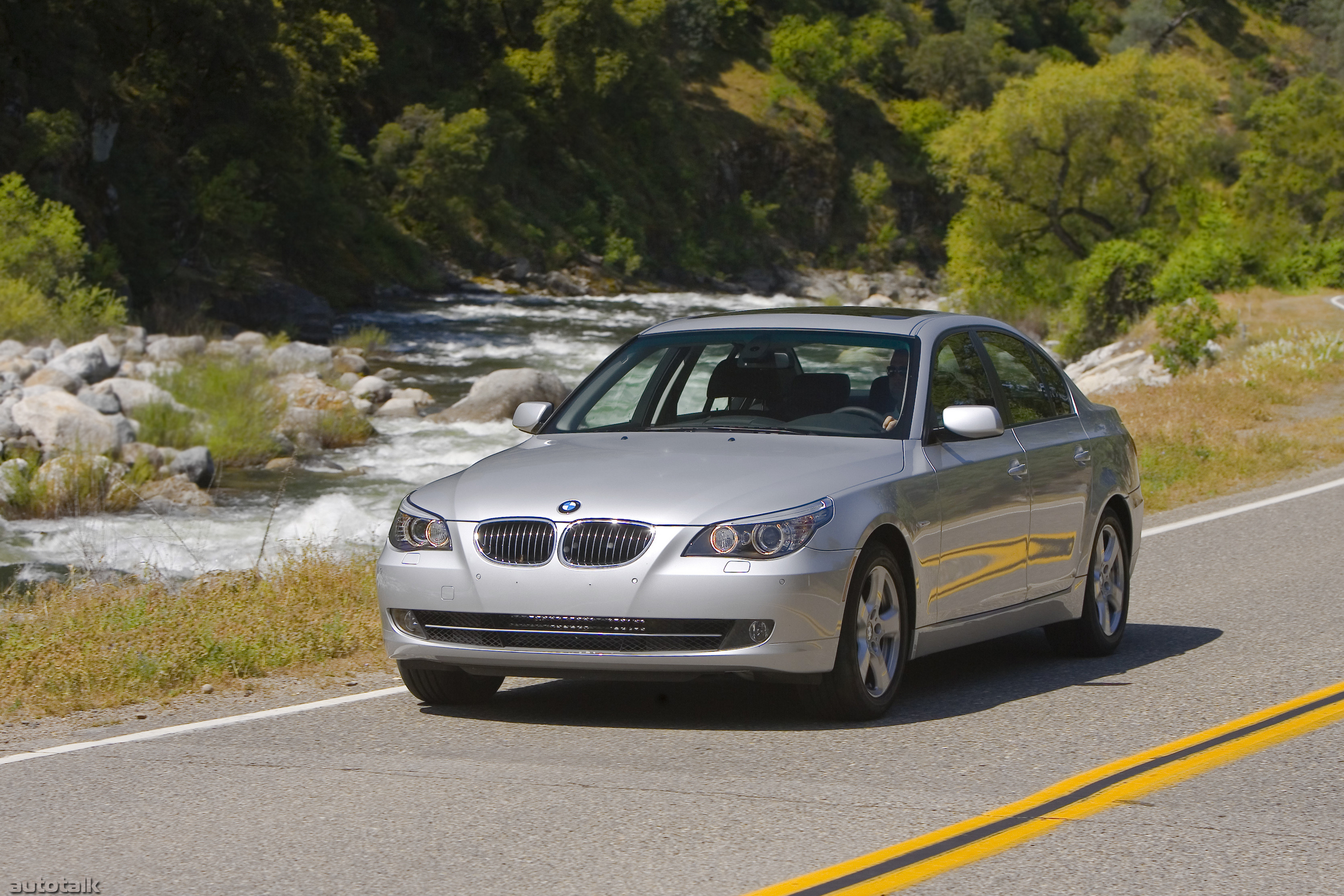 2010 BMW 5 Series Sedan