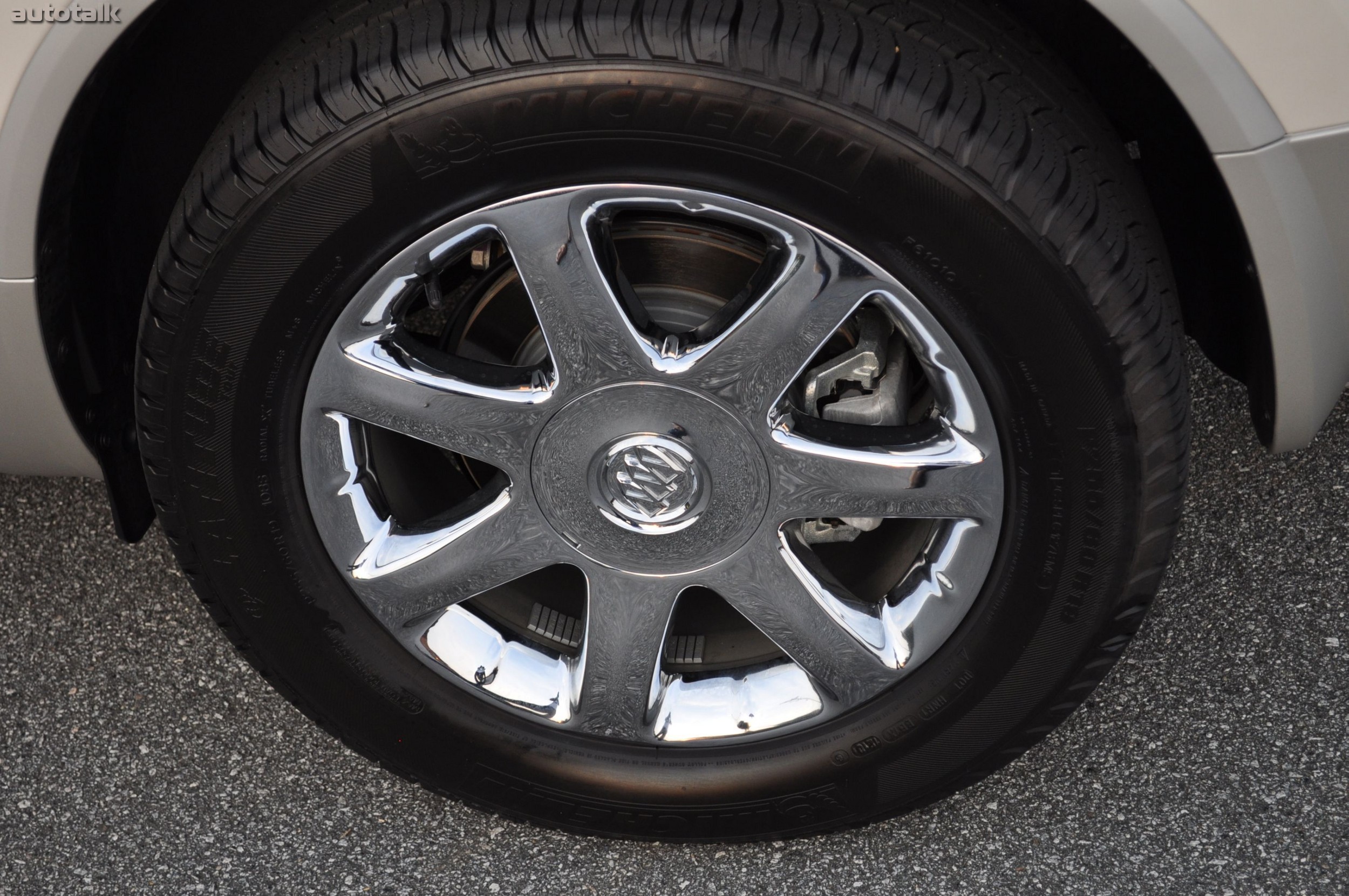 2010 Buick Enclave Review