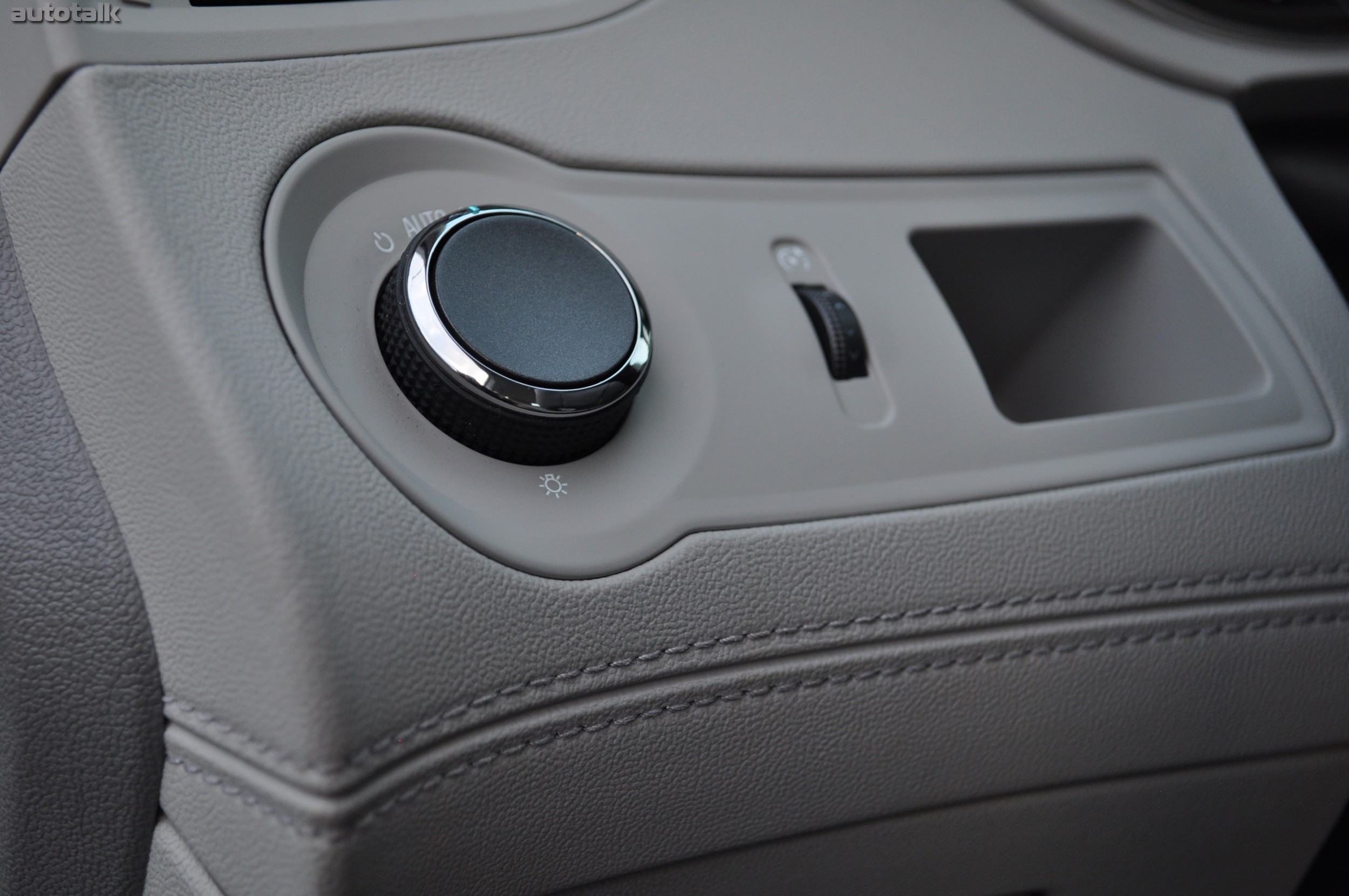 2010 Buick LaCrosse CX Review