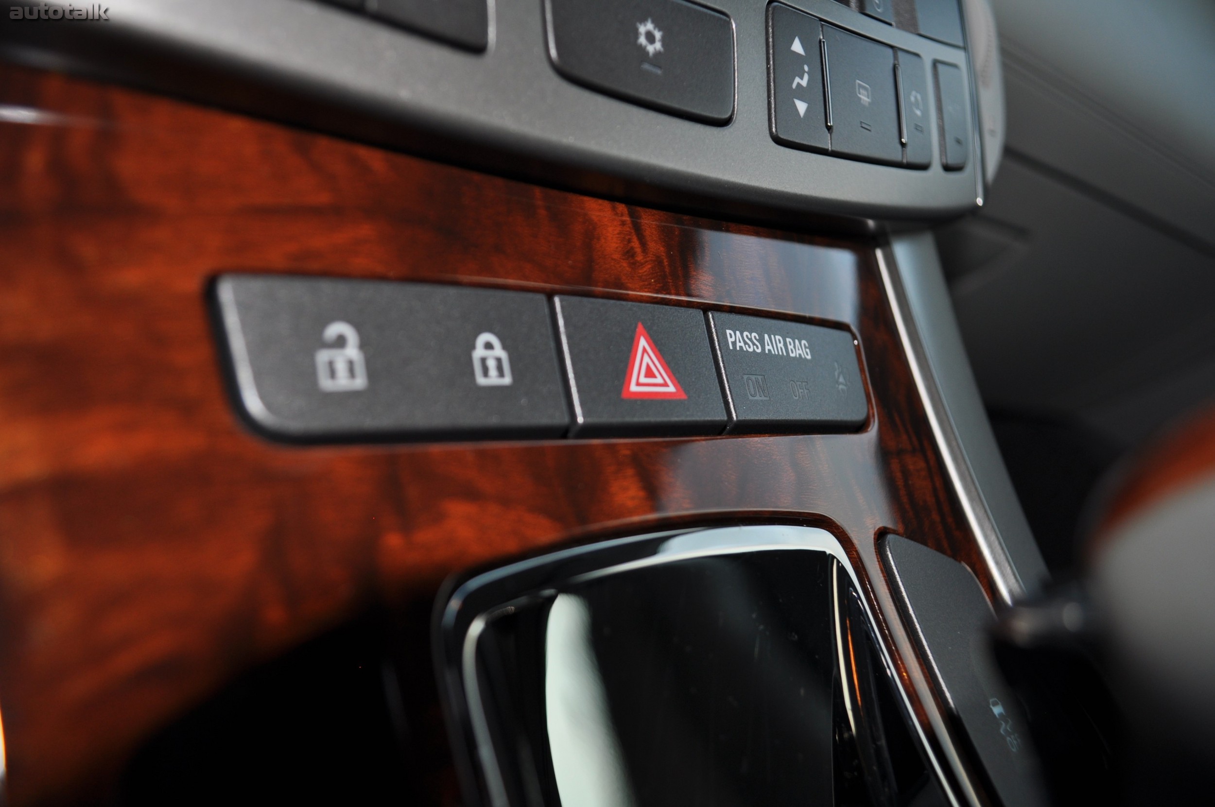 2010 Buick LaCrosse CX Review