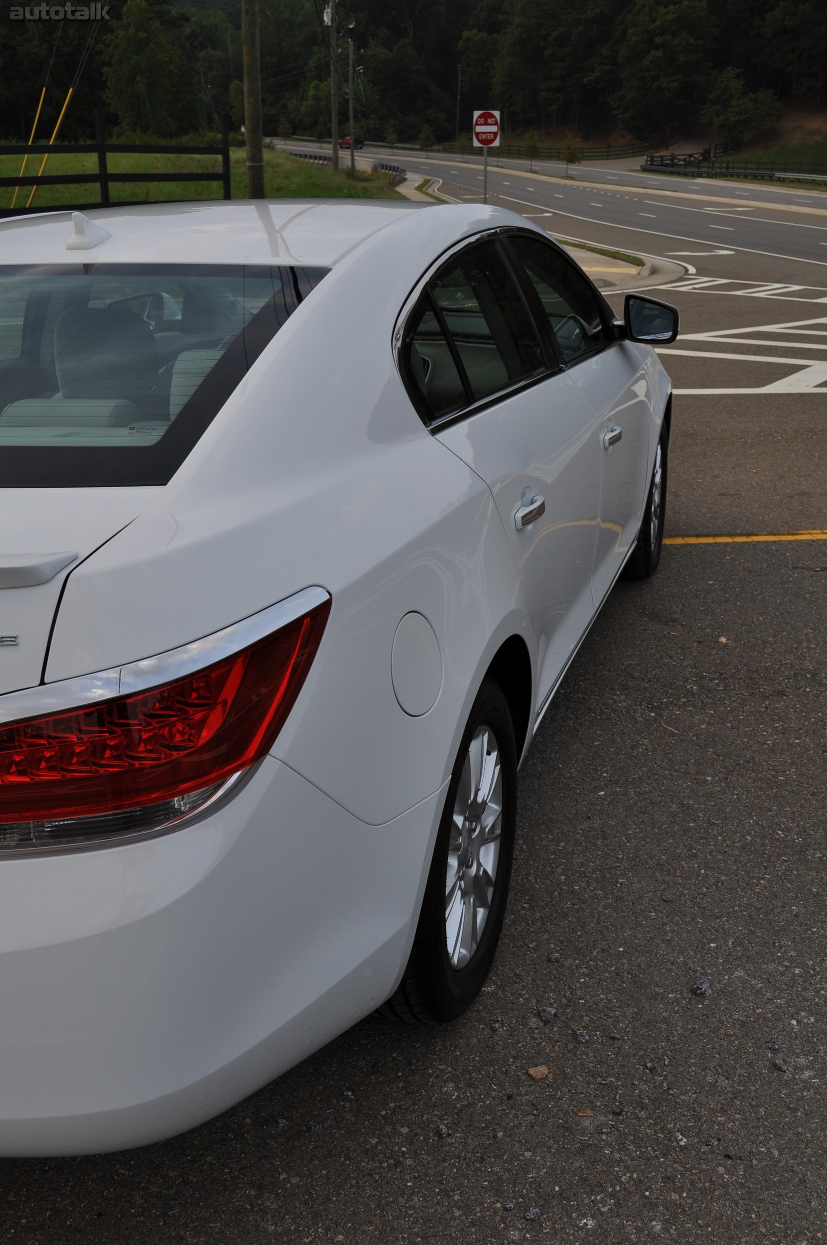 2010 Buick LaCrosse CX Review