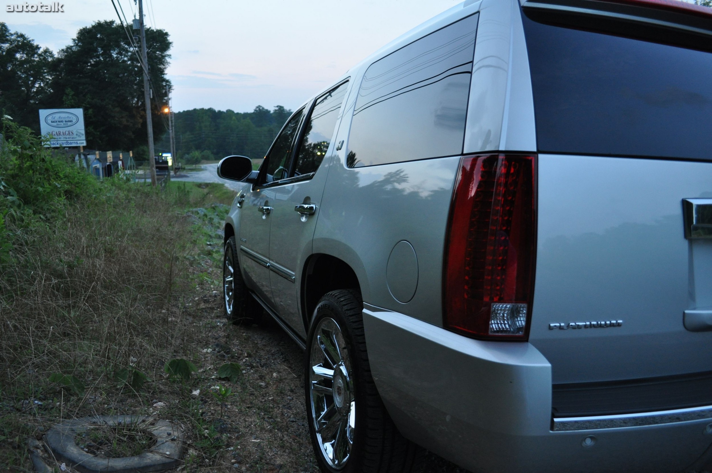 2010 Cadillac Escalade Hybrid Review