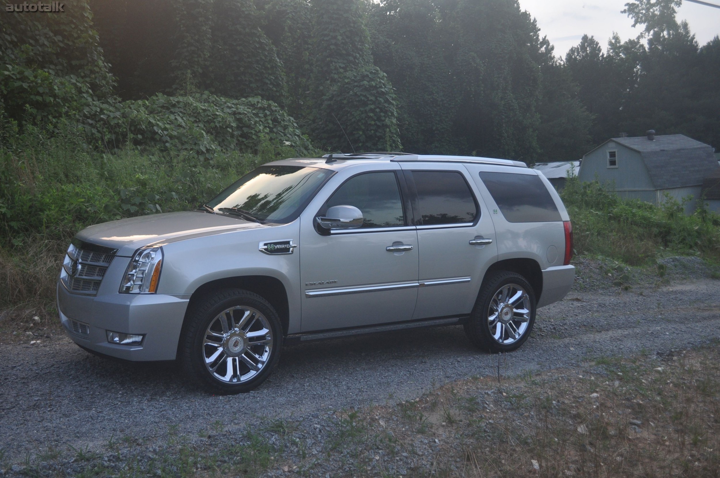 2010 Cadillac Escalade Hybrid Review