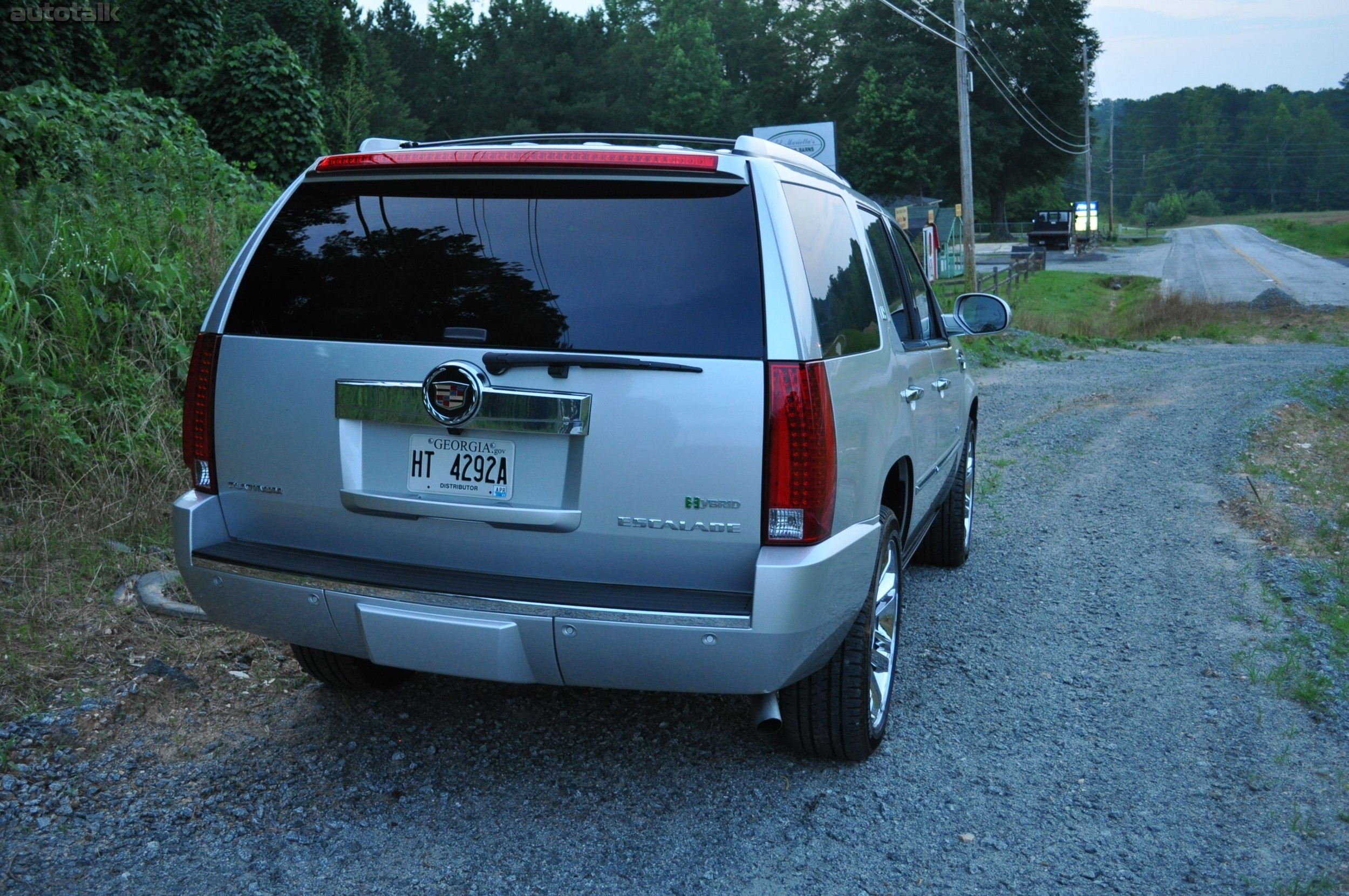 2010 Cadillac Escalade Hybrid Review