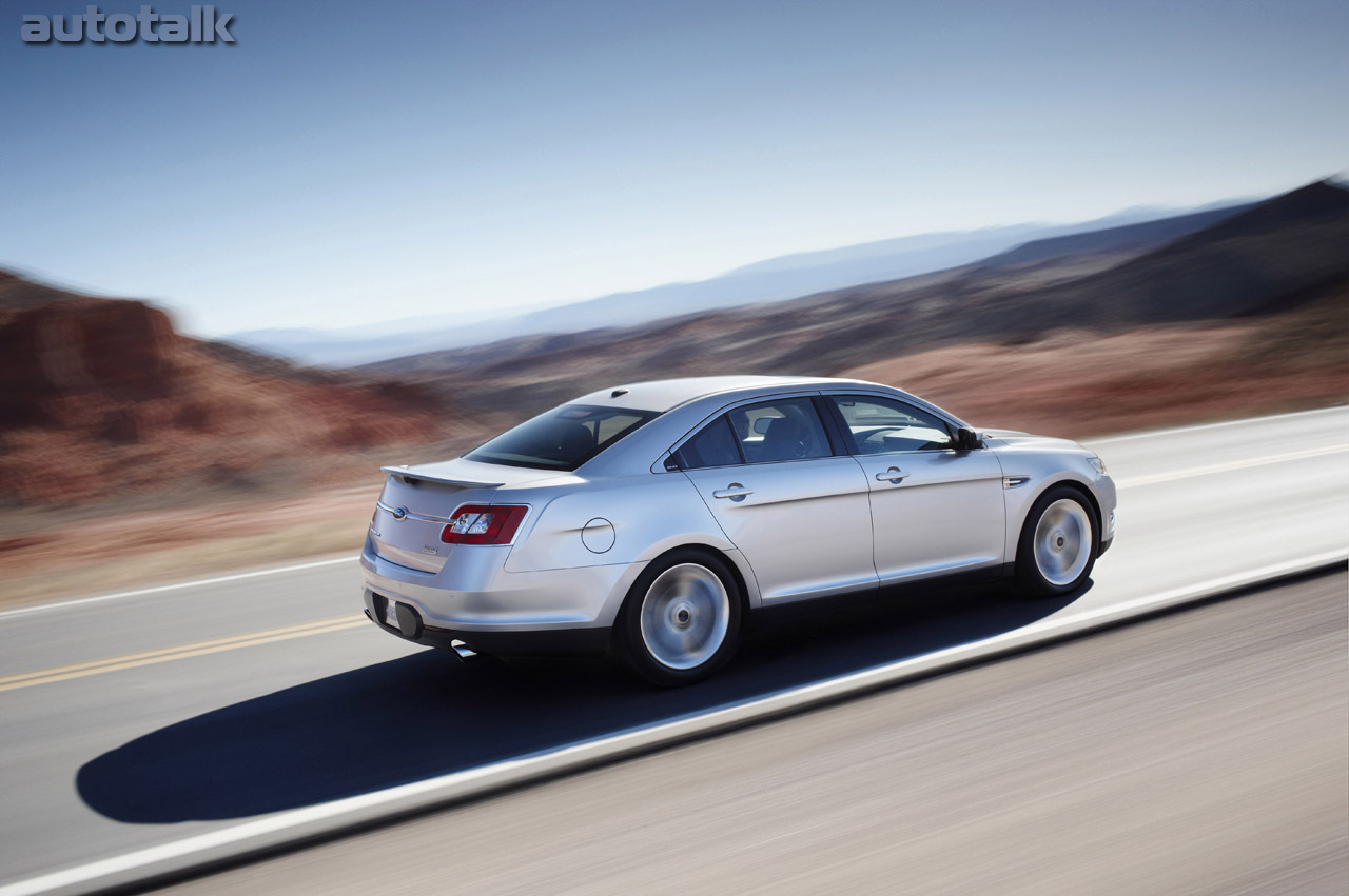 2010 Ford Taurus SHO