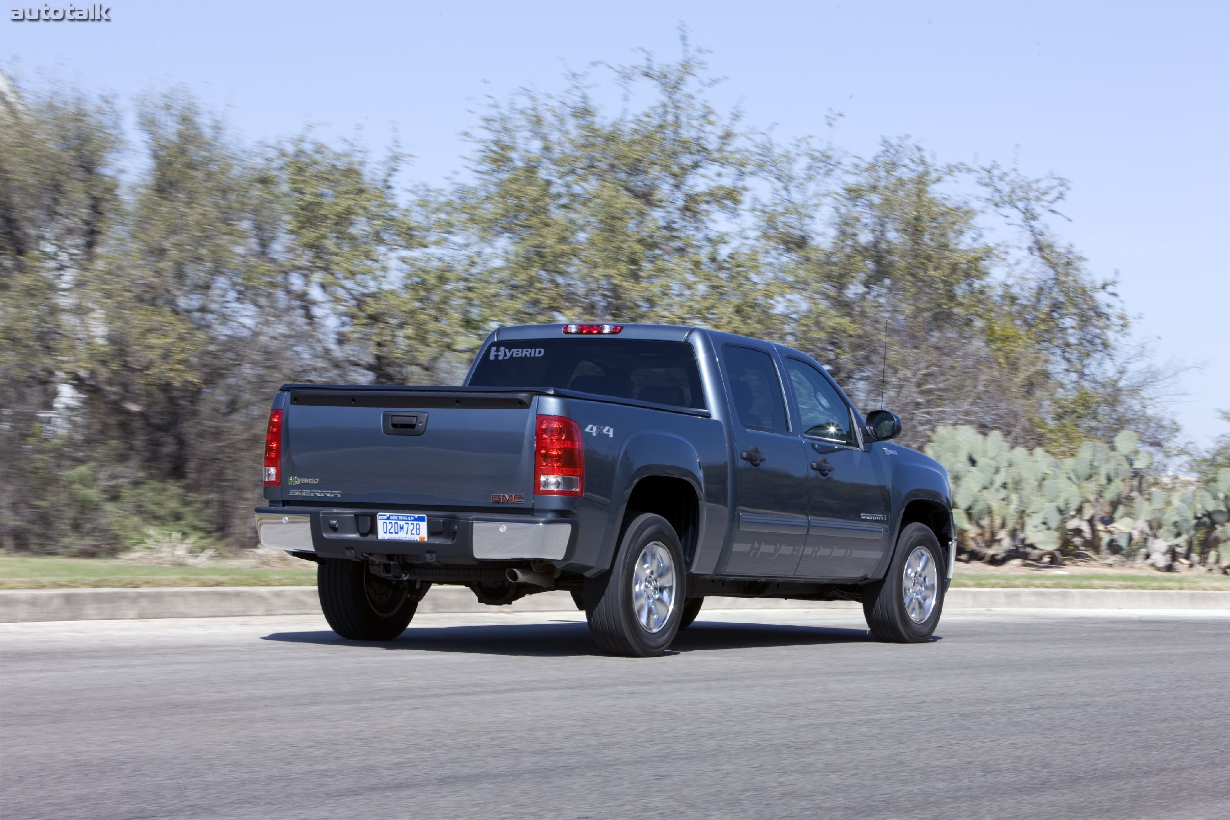 2010 GMC Sierra Hybrid
