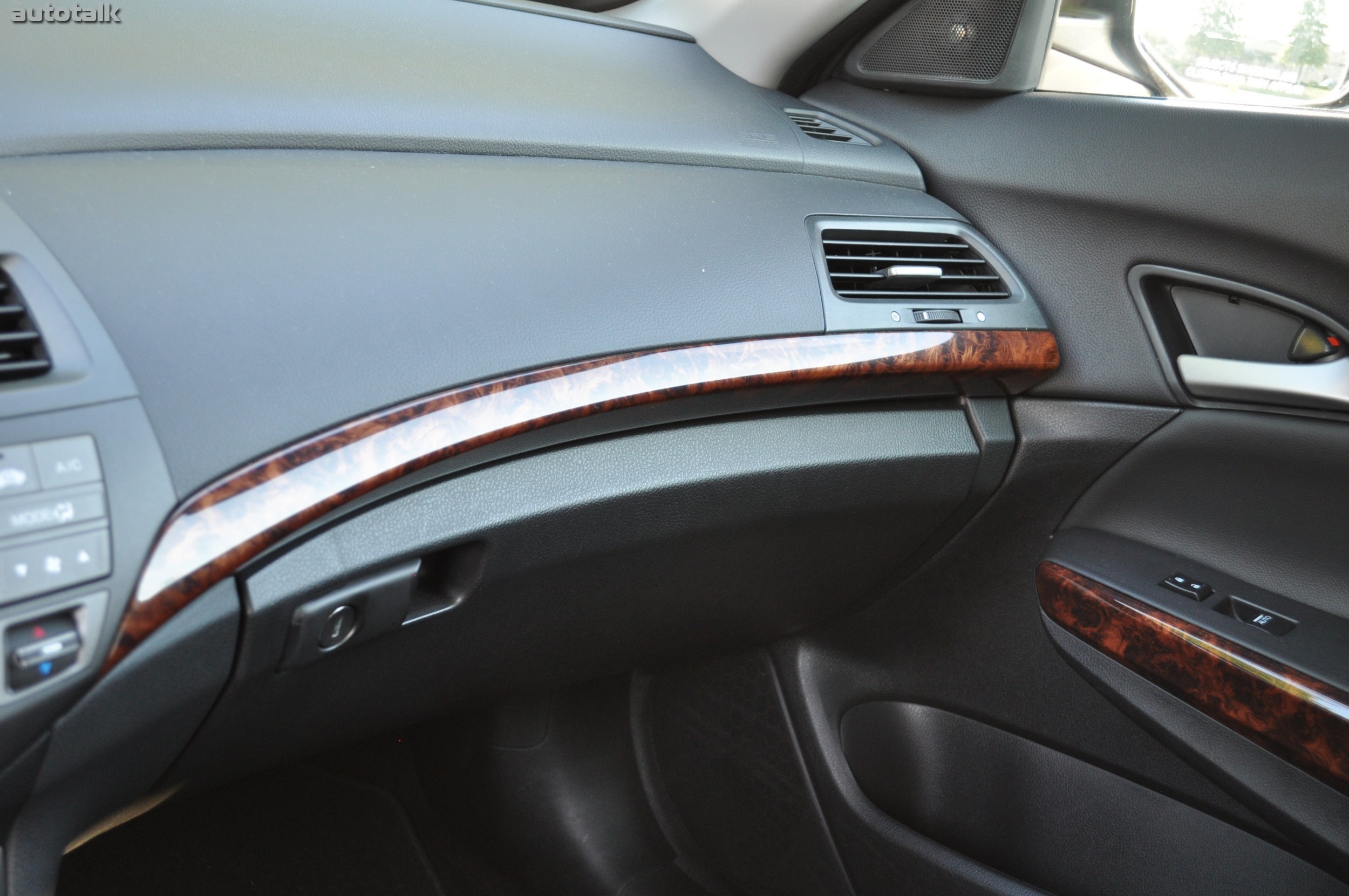 2010 Honda Accord Crosstour Review