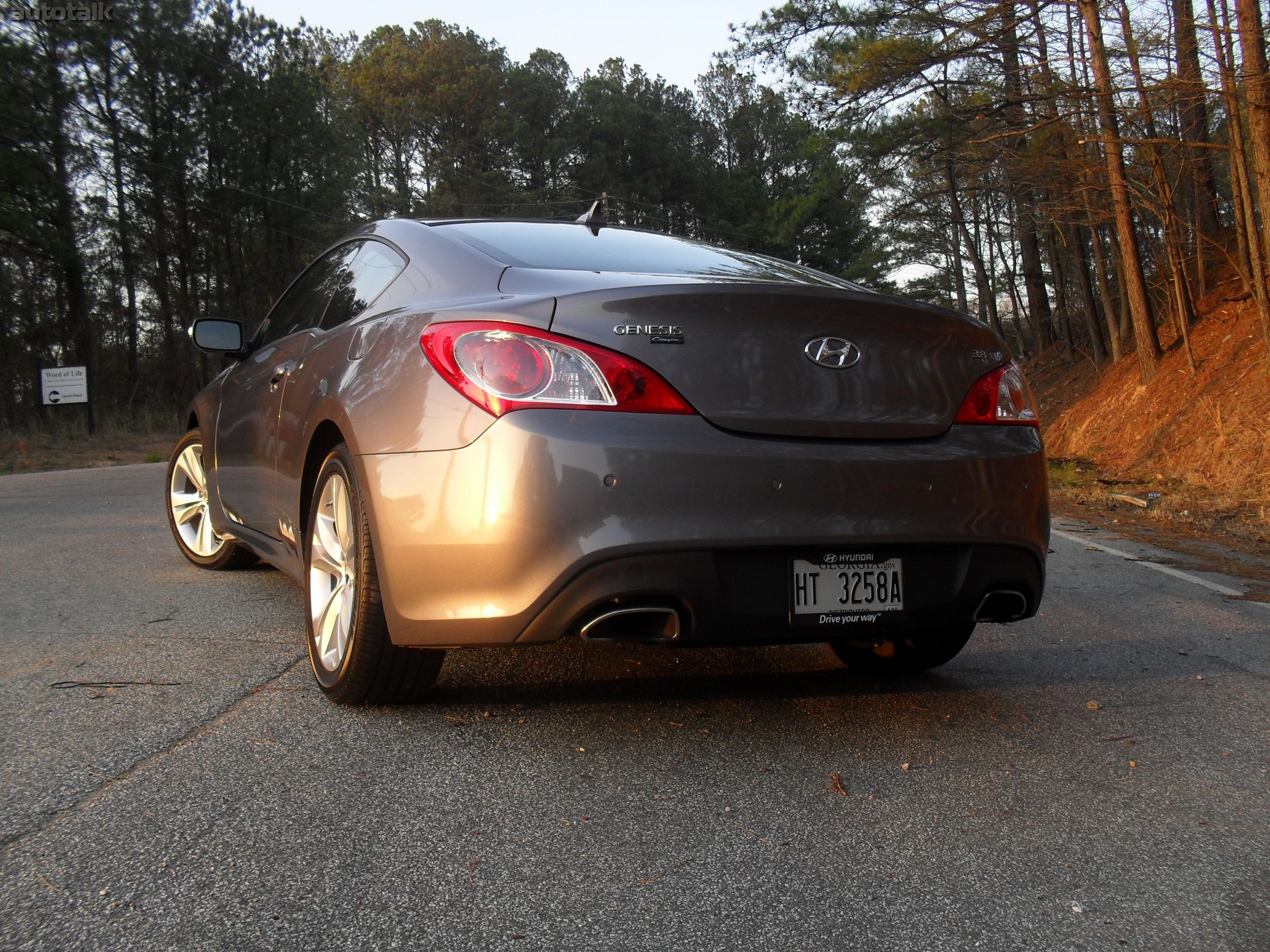 2010 Hyundai Genesis Coupe Review