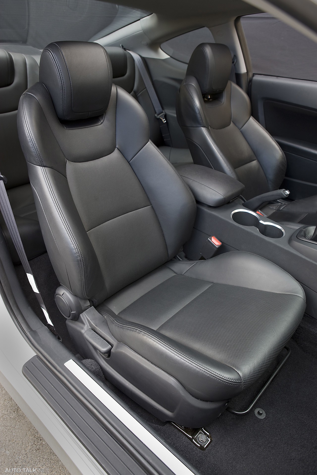 2010 Hyundai Genesis Coupe