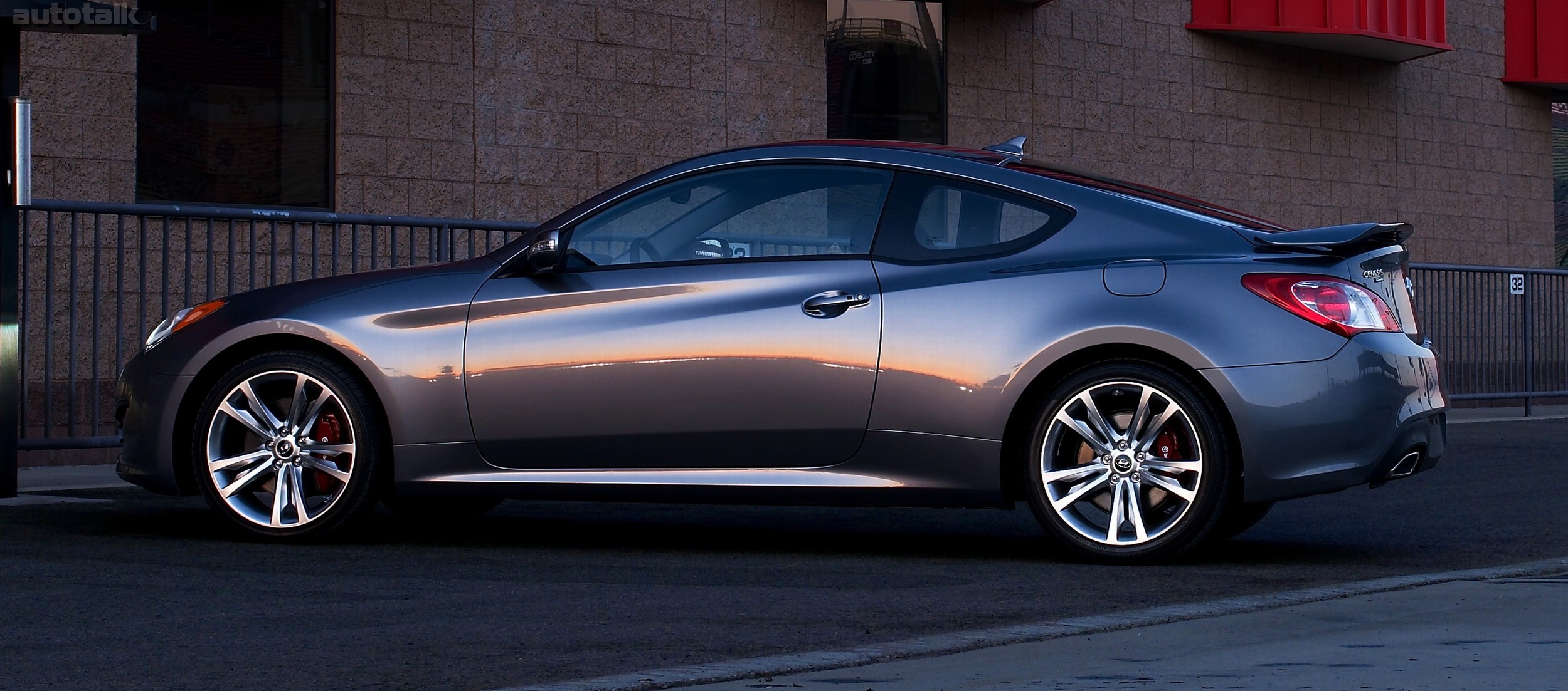 2010 Hyundai Genesis Coupe