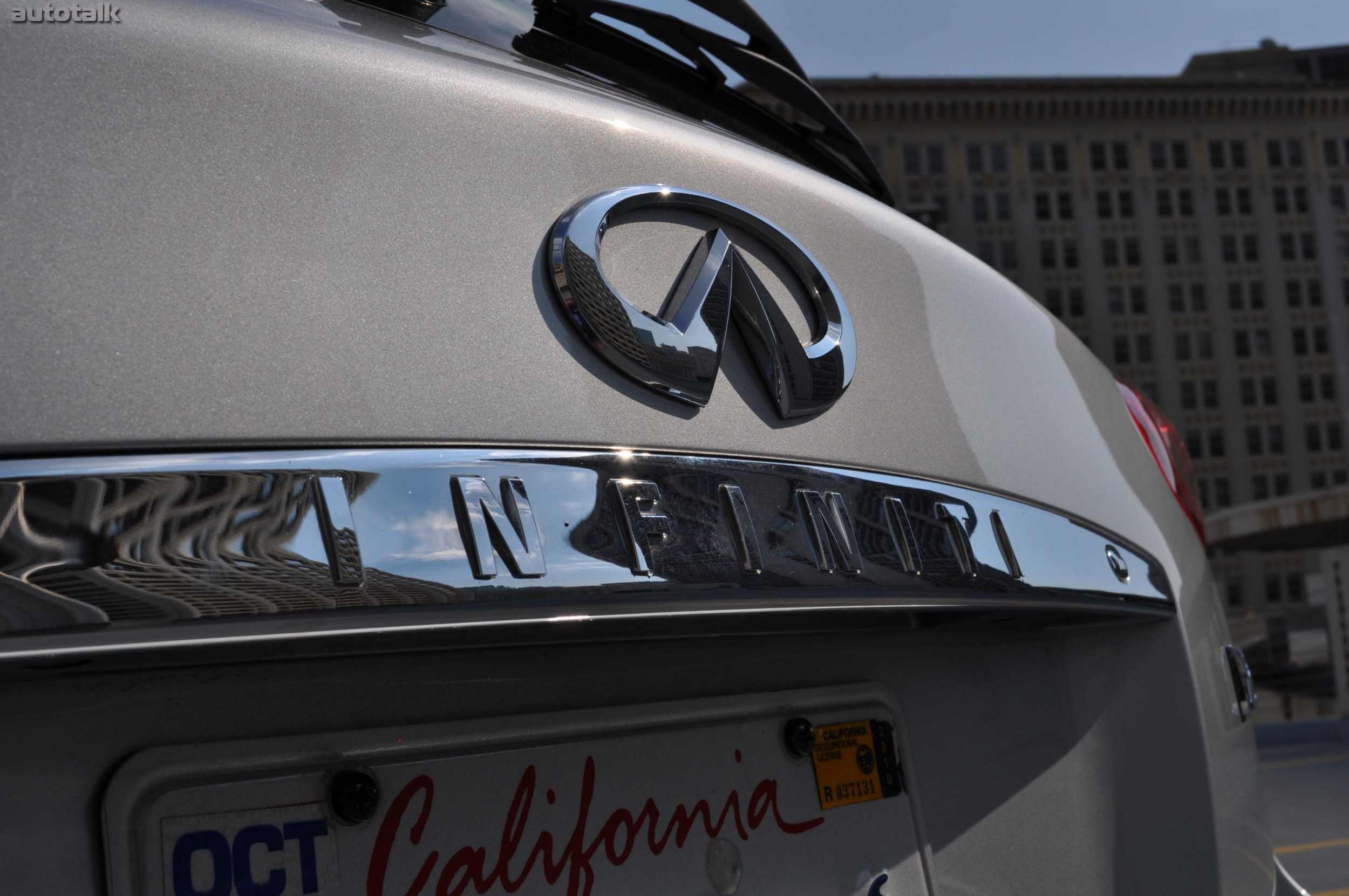 2010 Infiniti EX35 Review