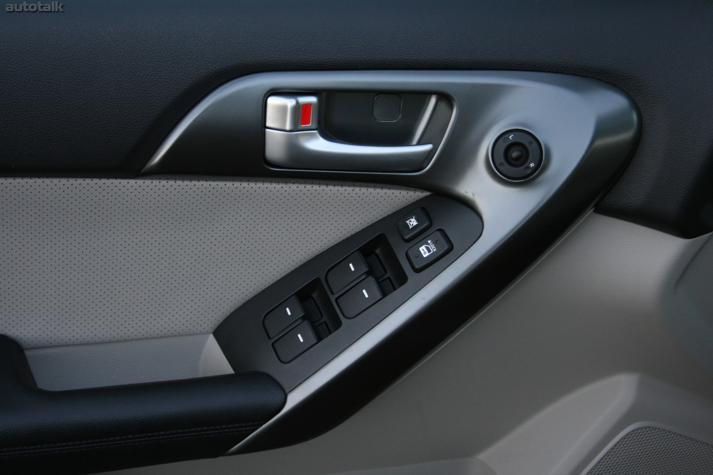 2010 Kia Forte Review