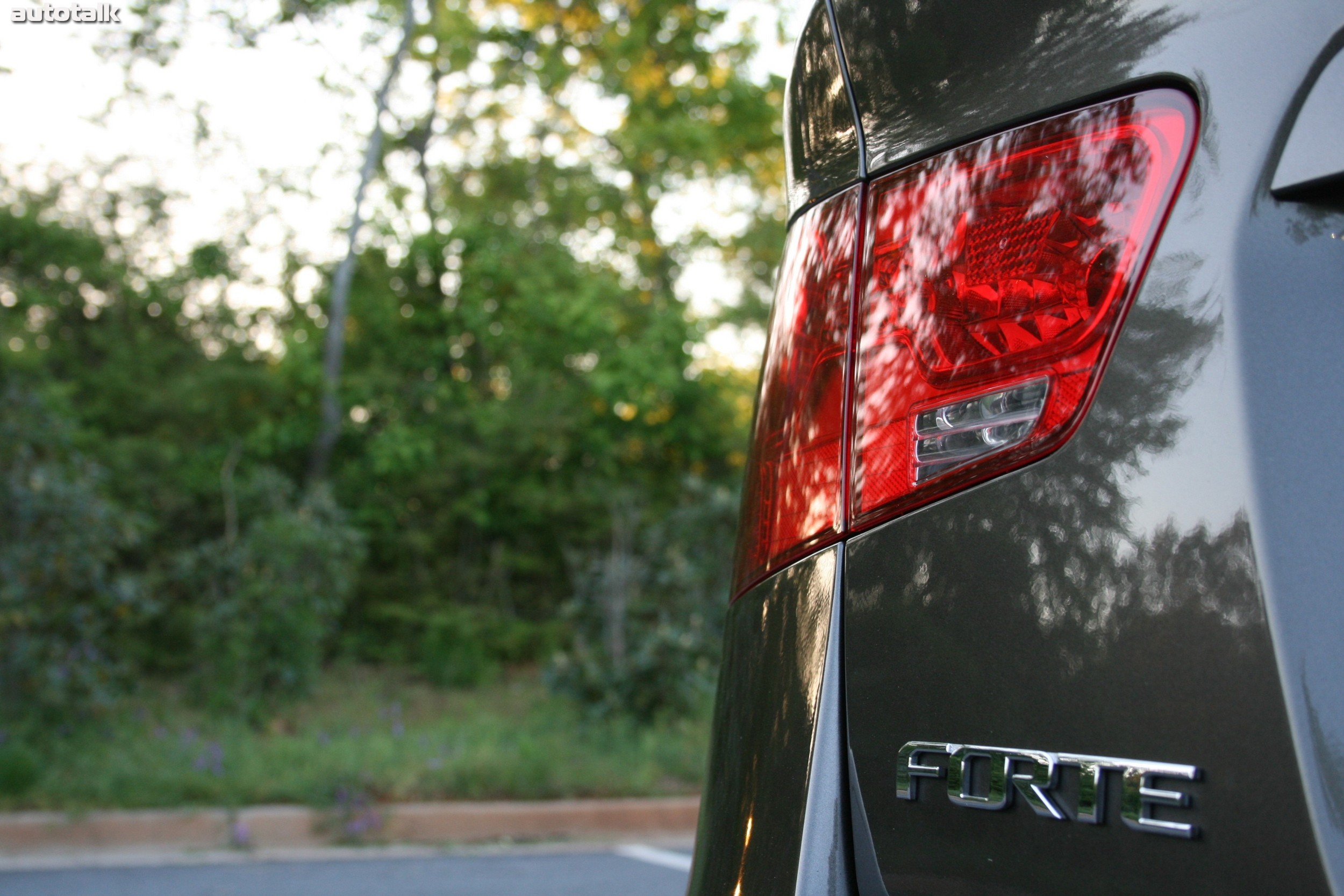 2010 Kia Forte Review