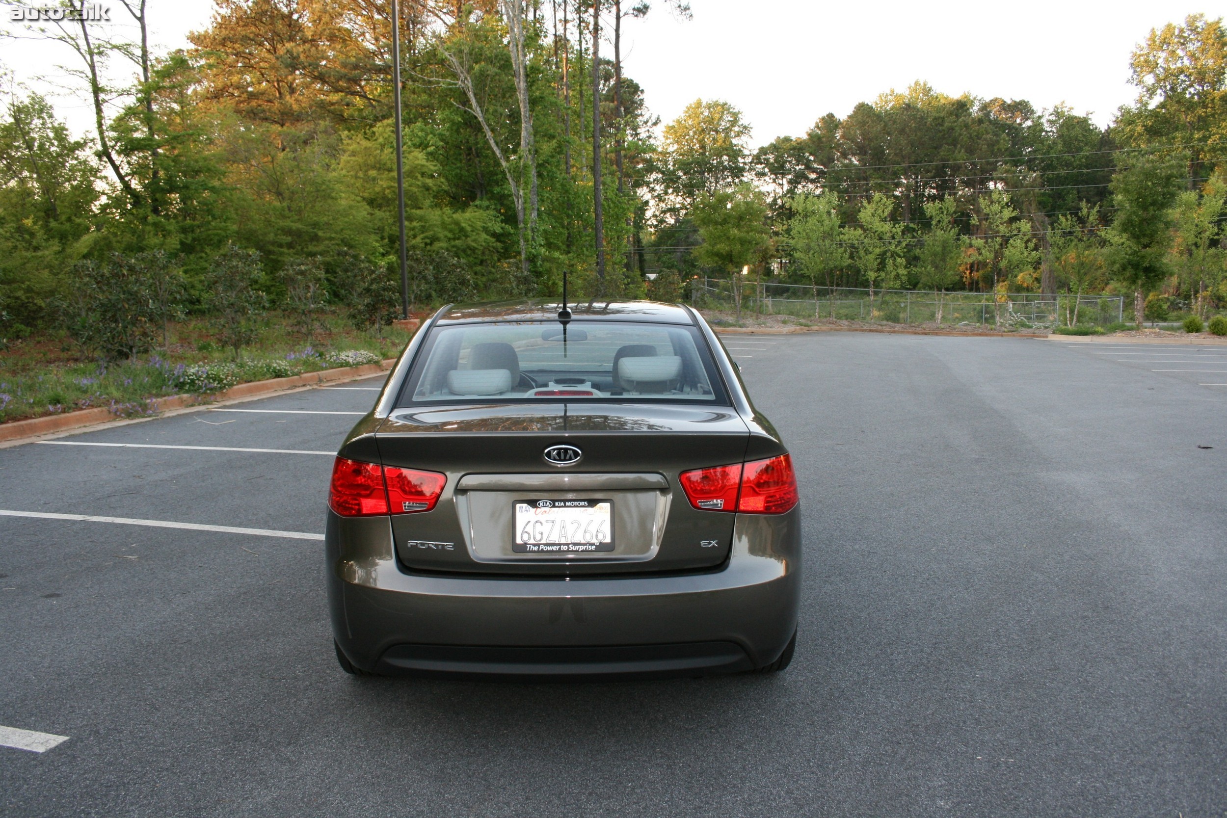 2010 Kia Forte Review