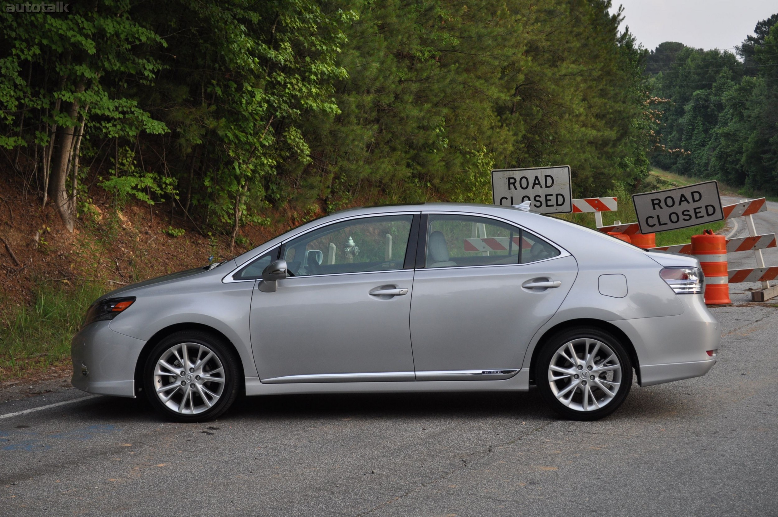 2010 Lexus HS 250h Review