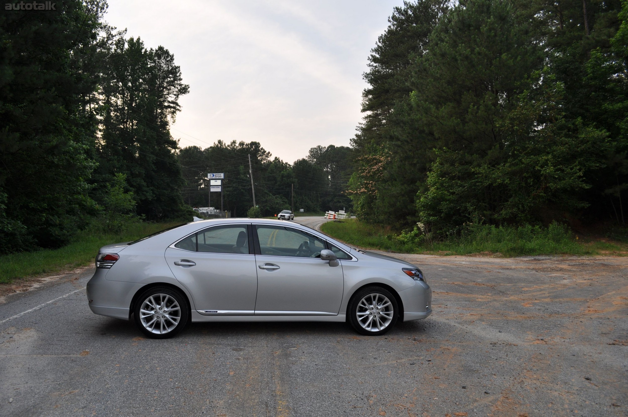 2010 Lexus HS 250h Review