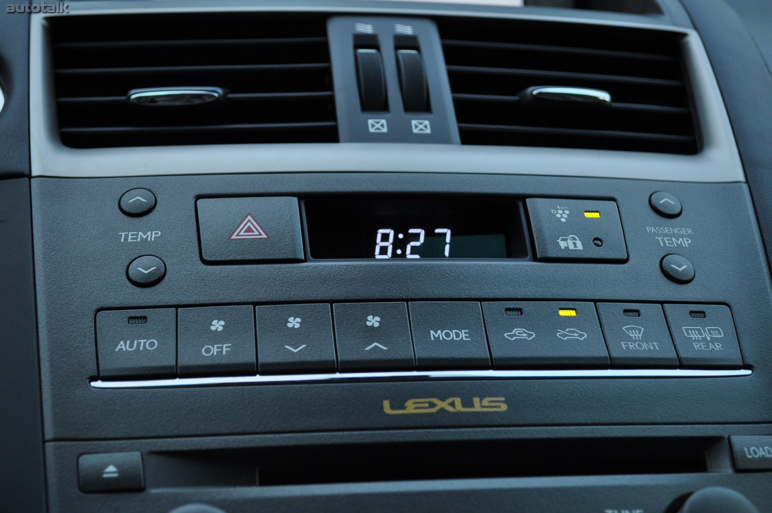 2010 Lexus HS 250h Review