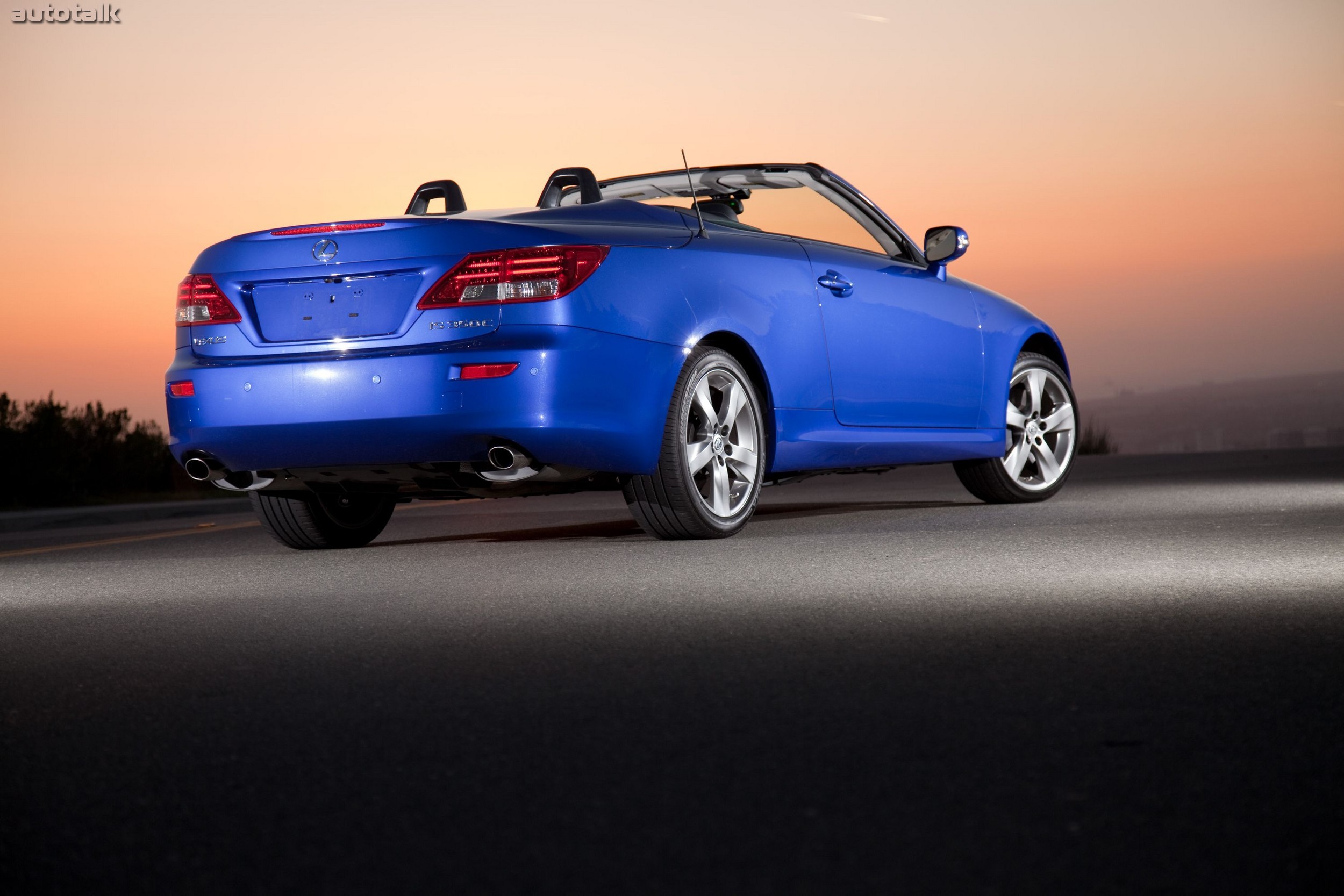 2010 Lexus IS C