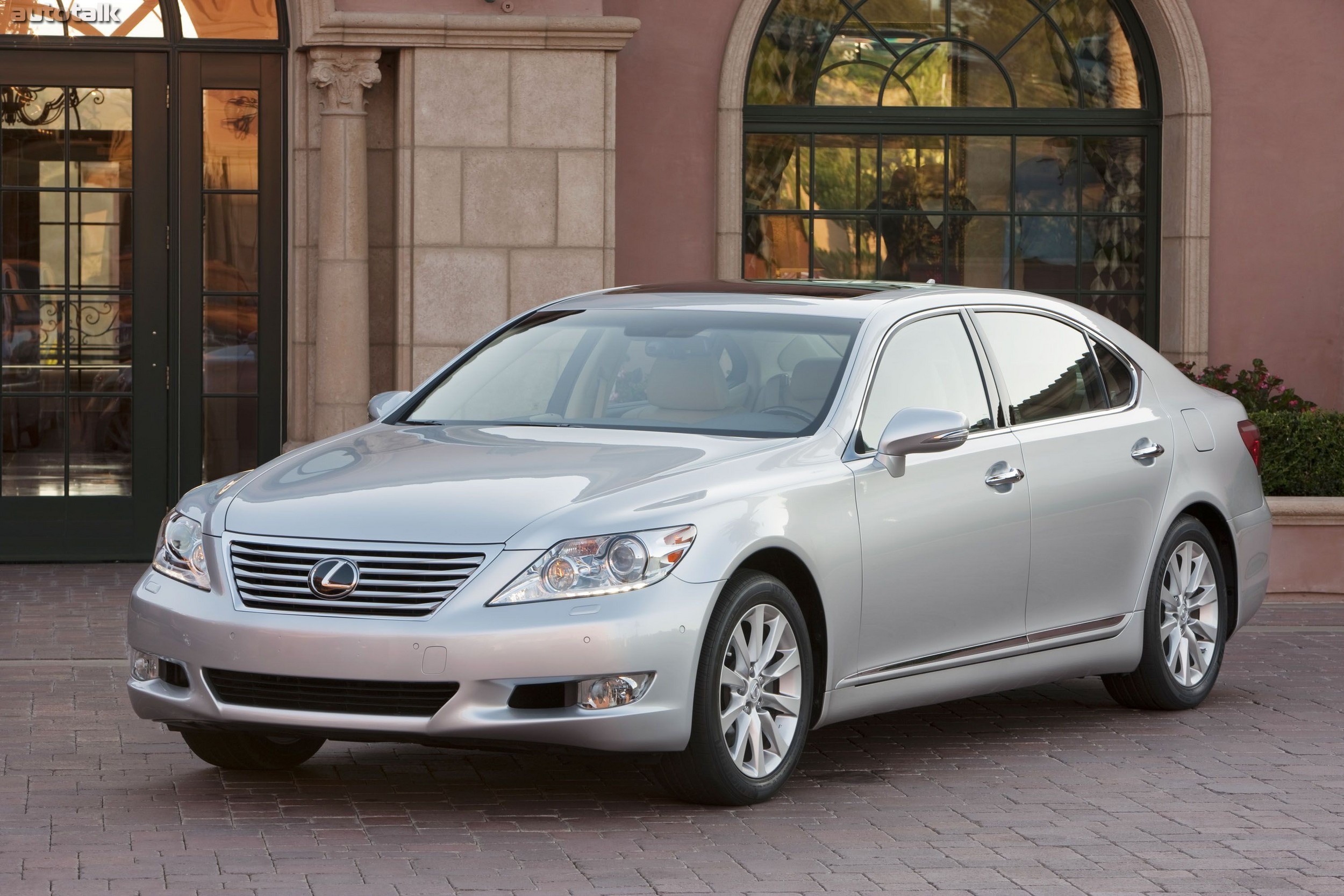 2010 Lexus LS 460 L