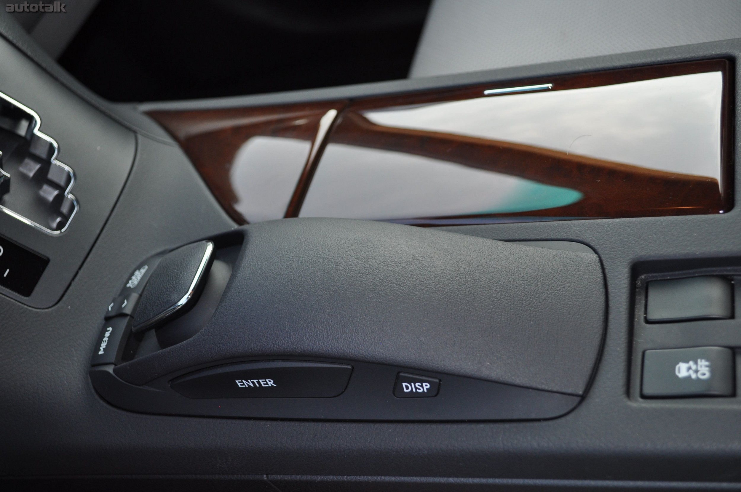 2010 Lexus RX450h Review