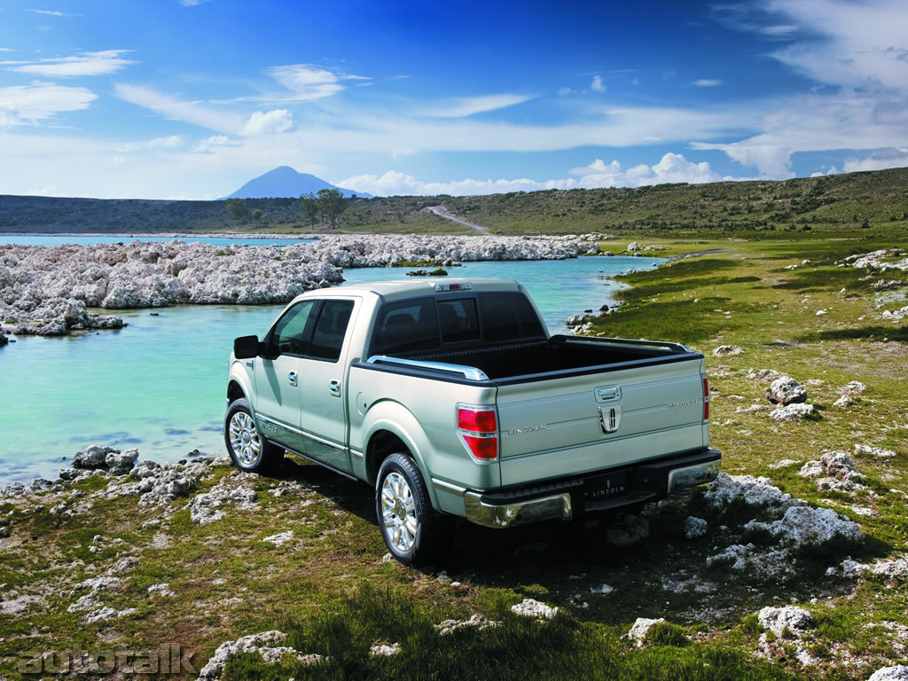 2010 Lincoln Mark LT