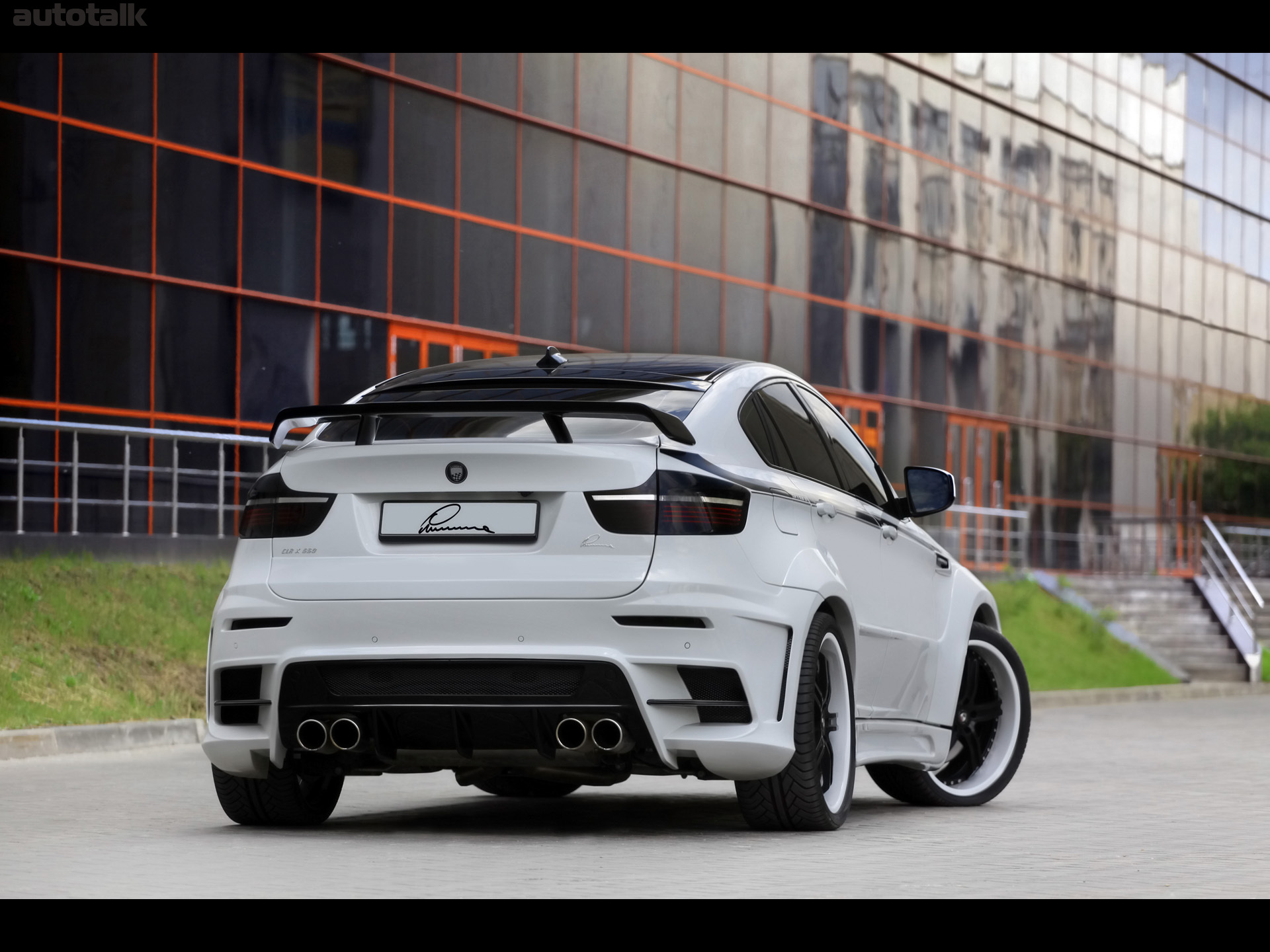 2010 Lumma Design BMW CLR X 650 M