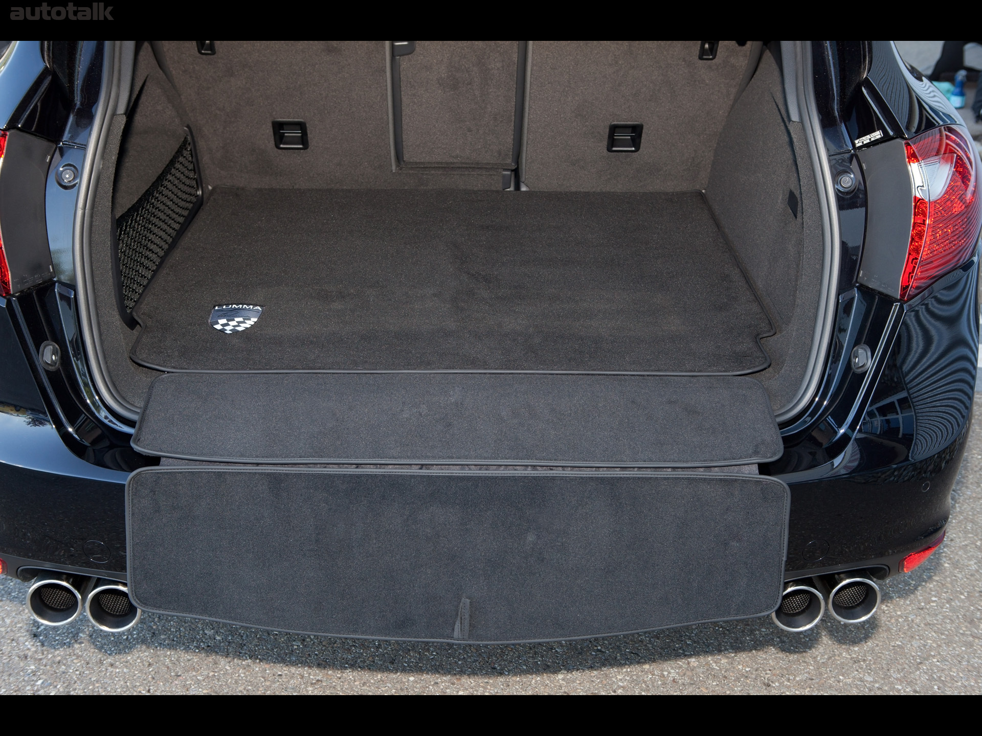 2010 Lumma Design Porsche Cayenne