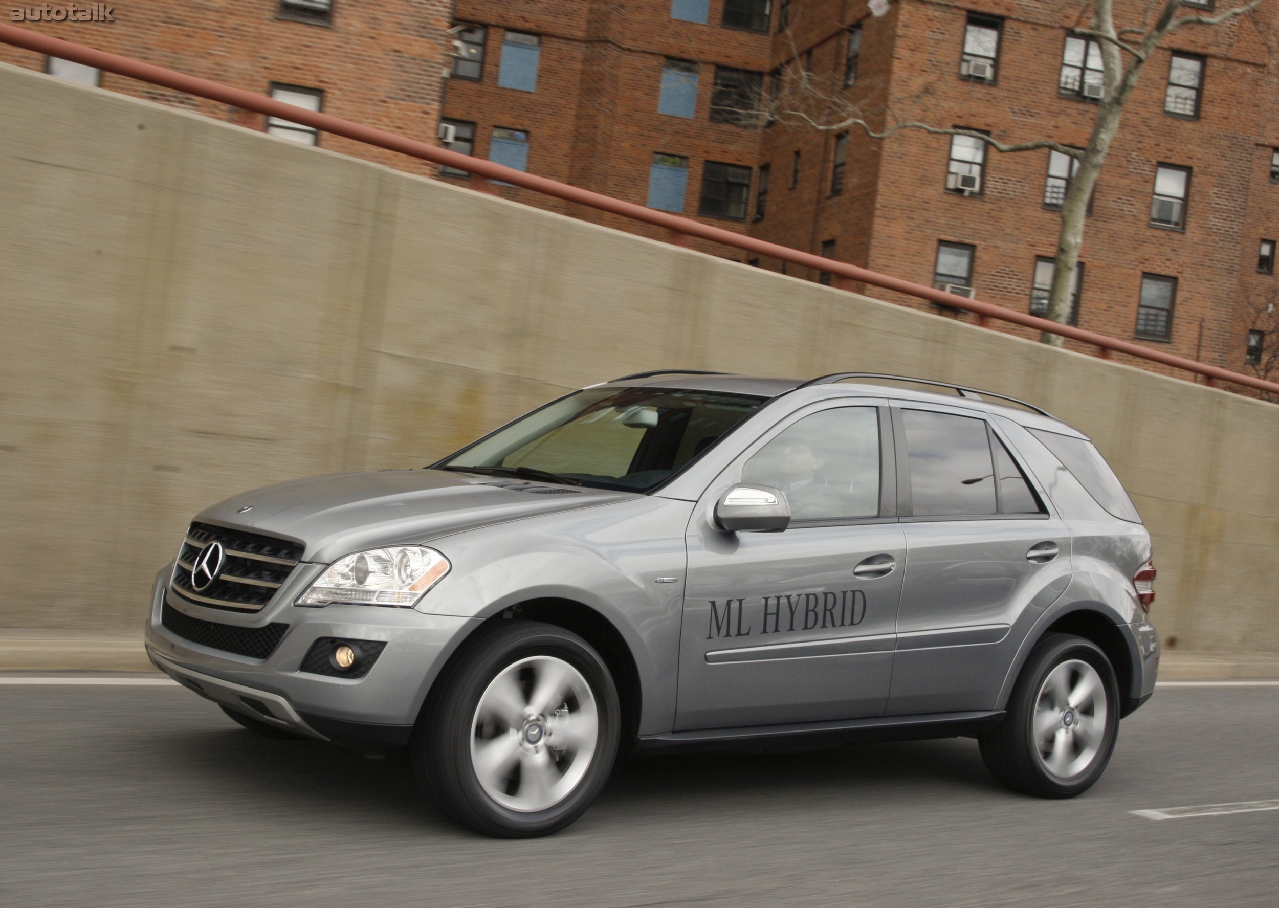 2010 Mercedes-Benz ML450 HYBRID