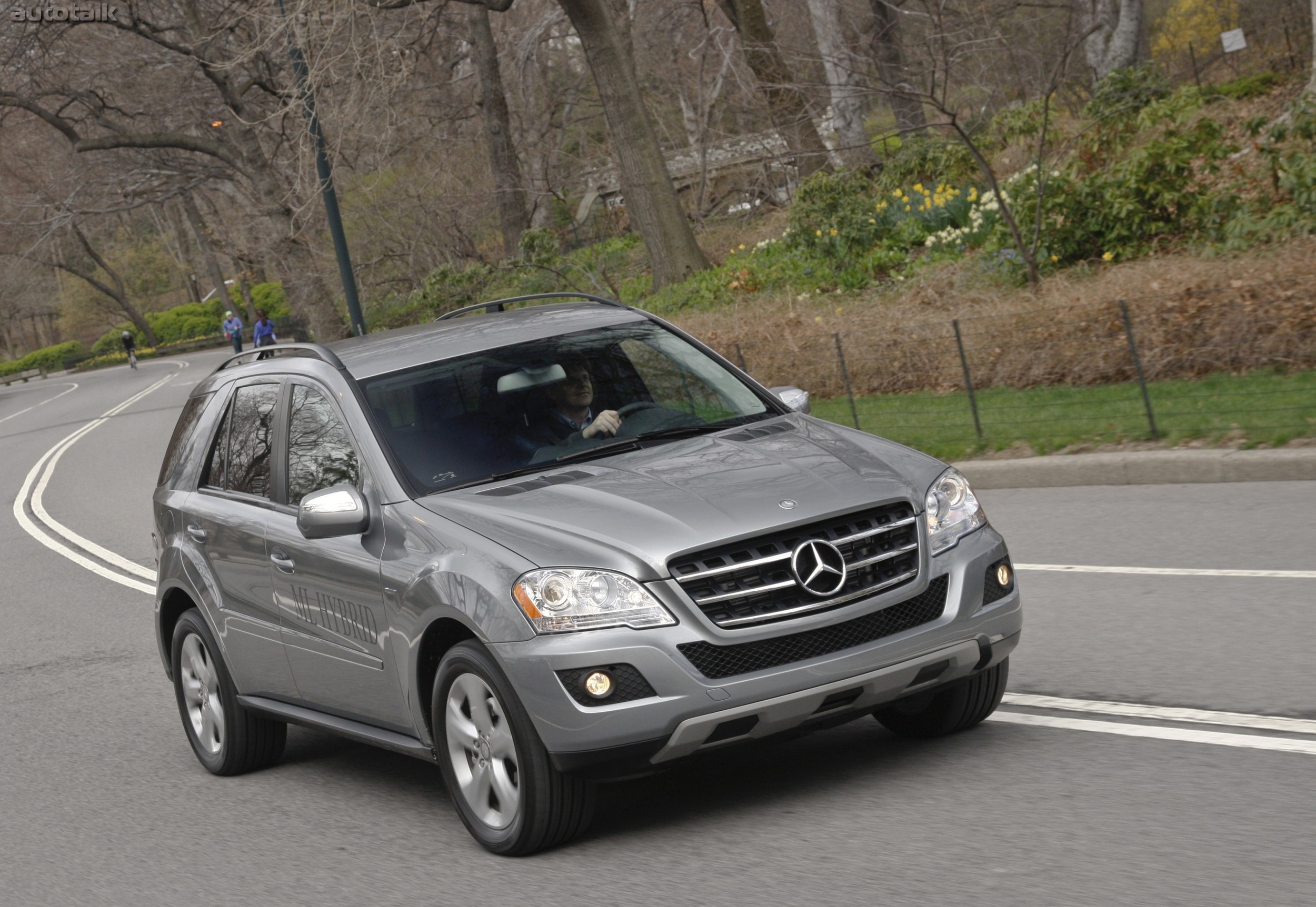 2010 Mercedes-Benz ML450 HYBRID